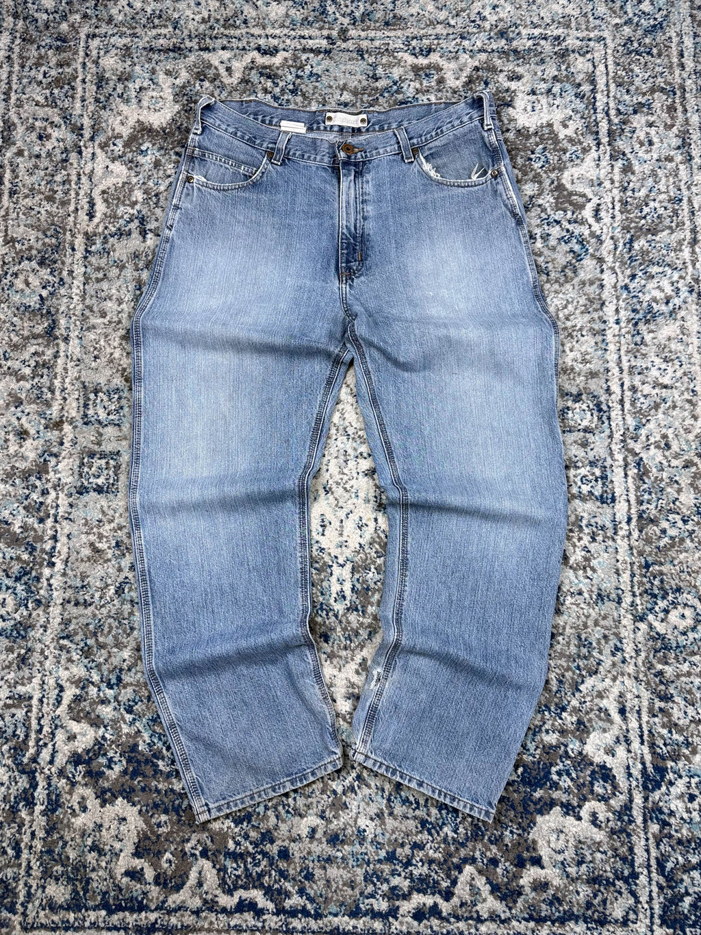 Vintage Carhartt Medium Wash Denim Workwear Pants Size 37