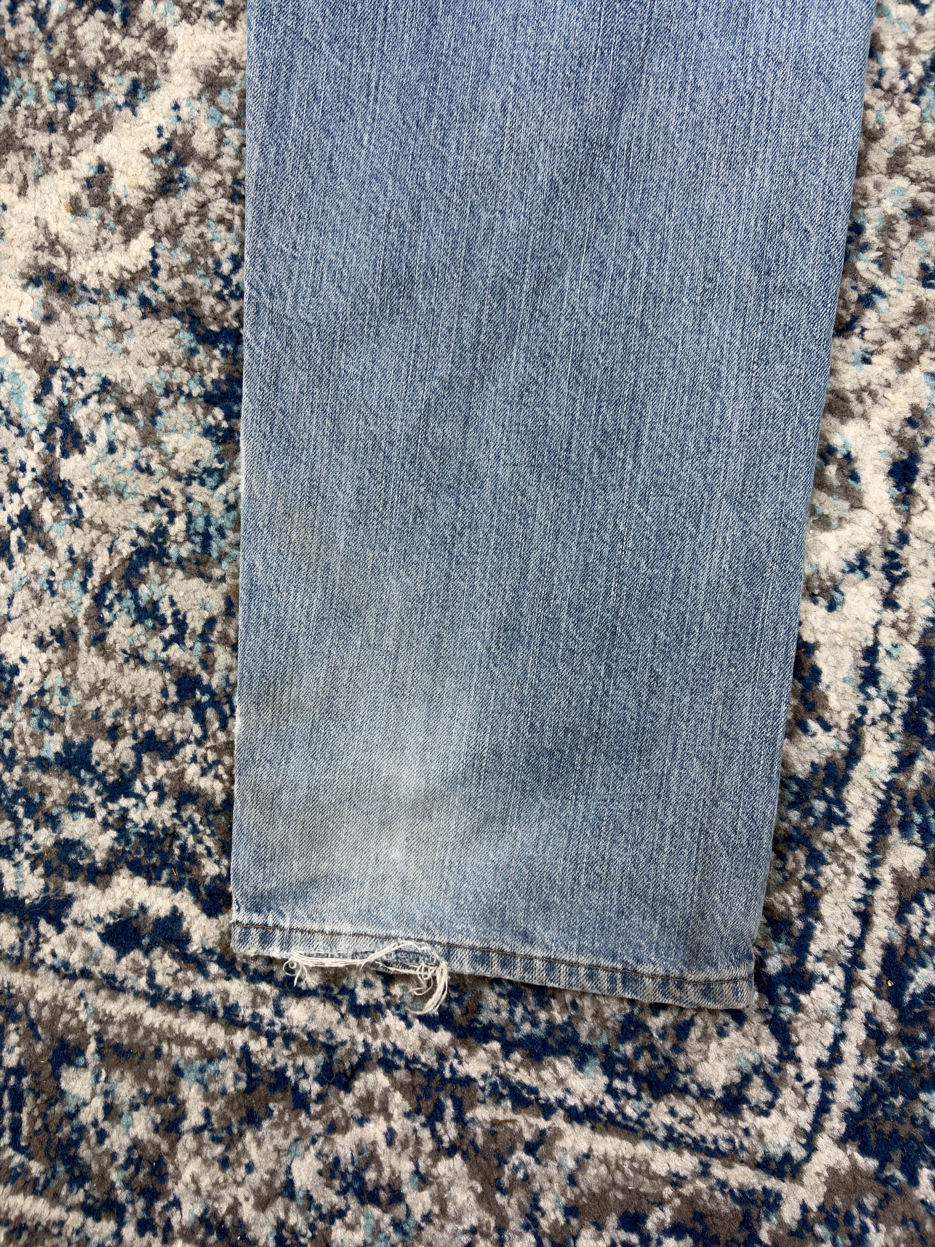 Vintage Carhartt Medium Wash Denim Workwear Pants Size 37