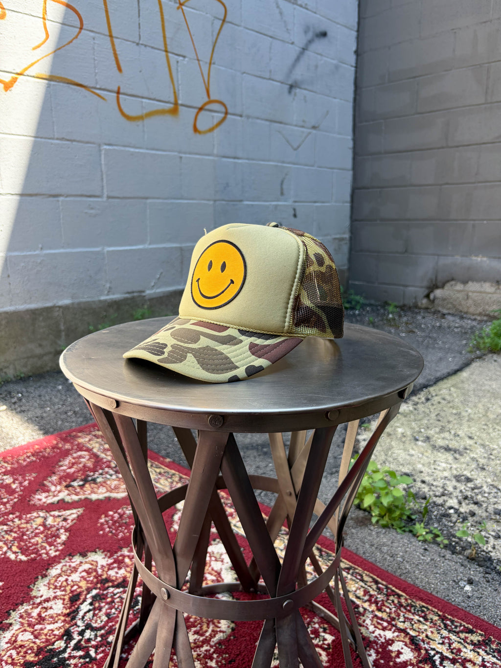 Vintage Smiley Face Patch Camo Trucker Snapback Hat OSFA