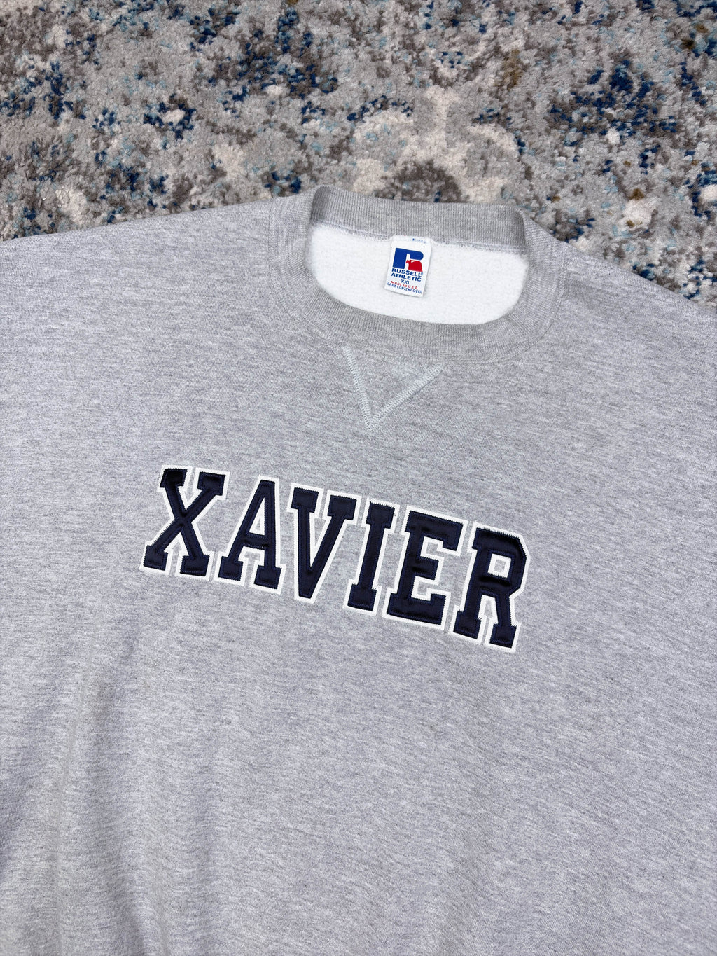 Vintage 90s Xavier University NCAA Embroidered Spellout Sweatshirt Size 2XL