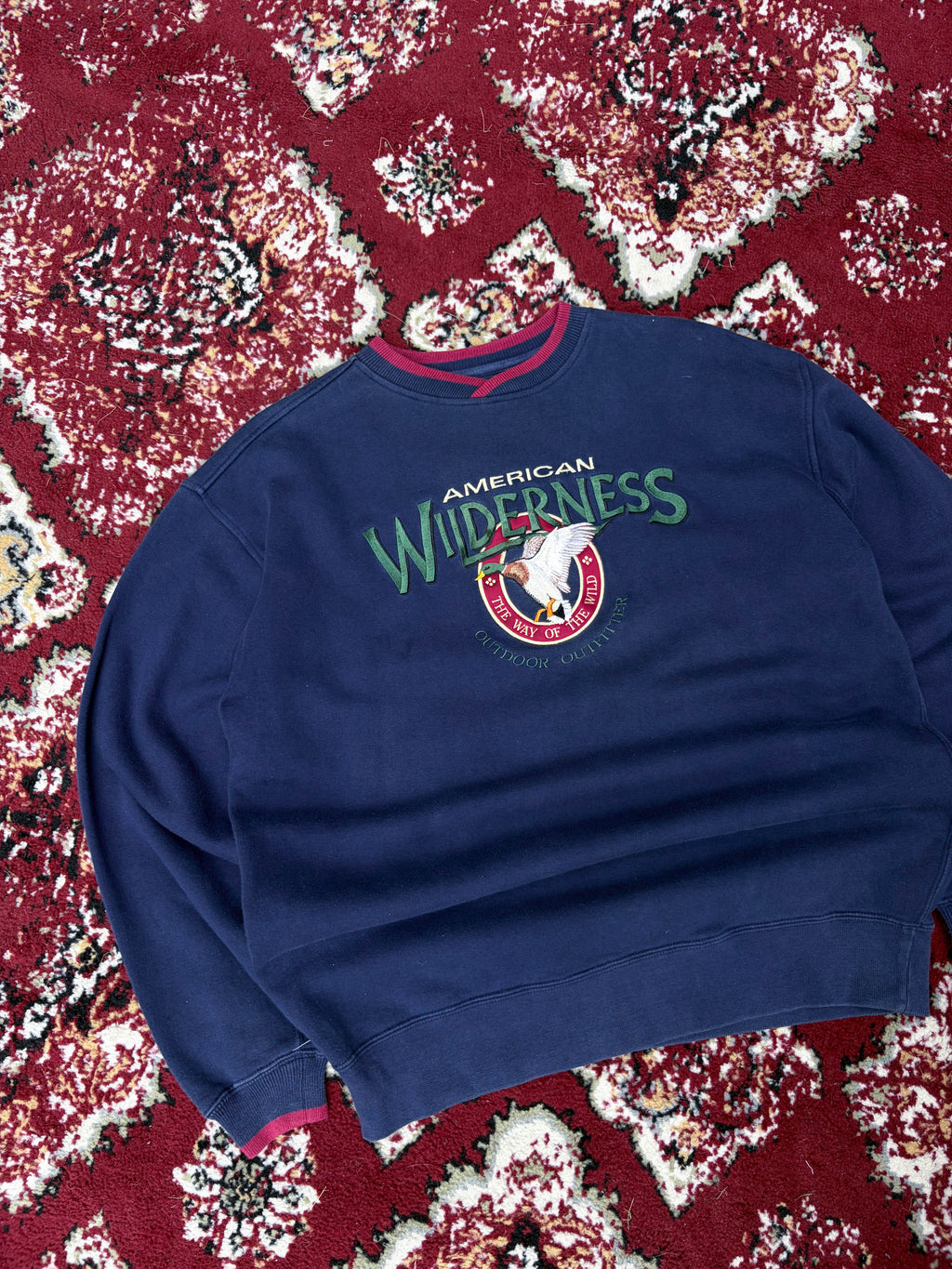 Vintage American Wilderness Embroidered Duck Graphic Sweatshirt Size Large