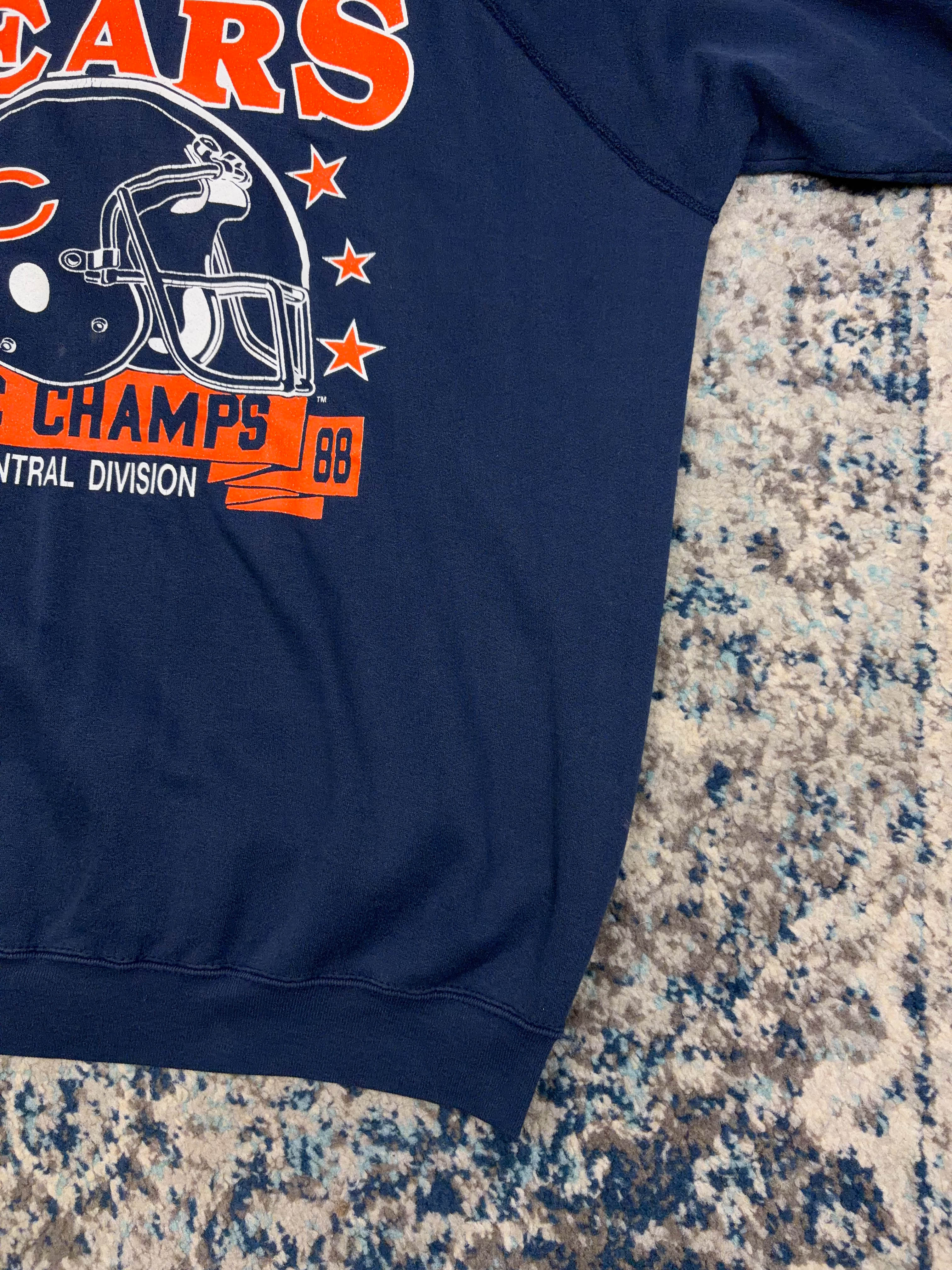 Vintage 1988 Chicago Bears NFL Helmet Graphic Football Sweatshirt Size XL