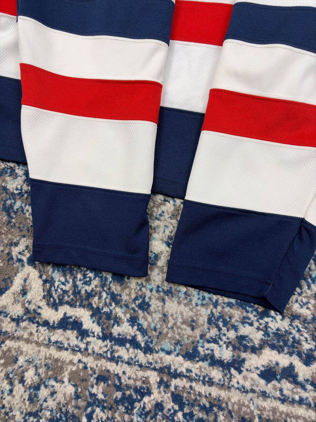 Vintage 2005 Homer Simpson Poker Night Stitched Hockey Jersey Size L/XL