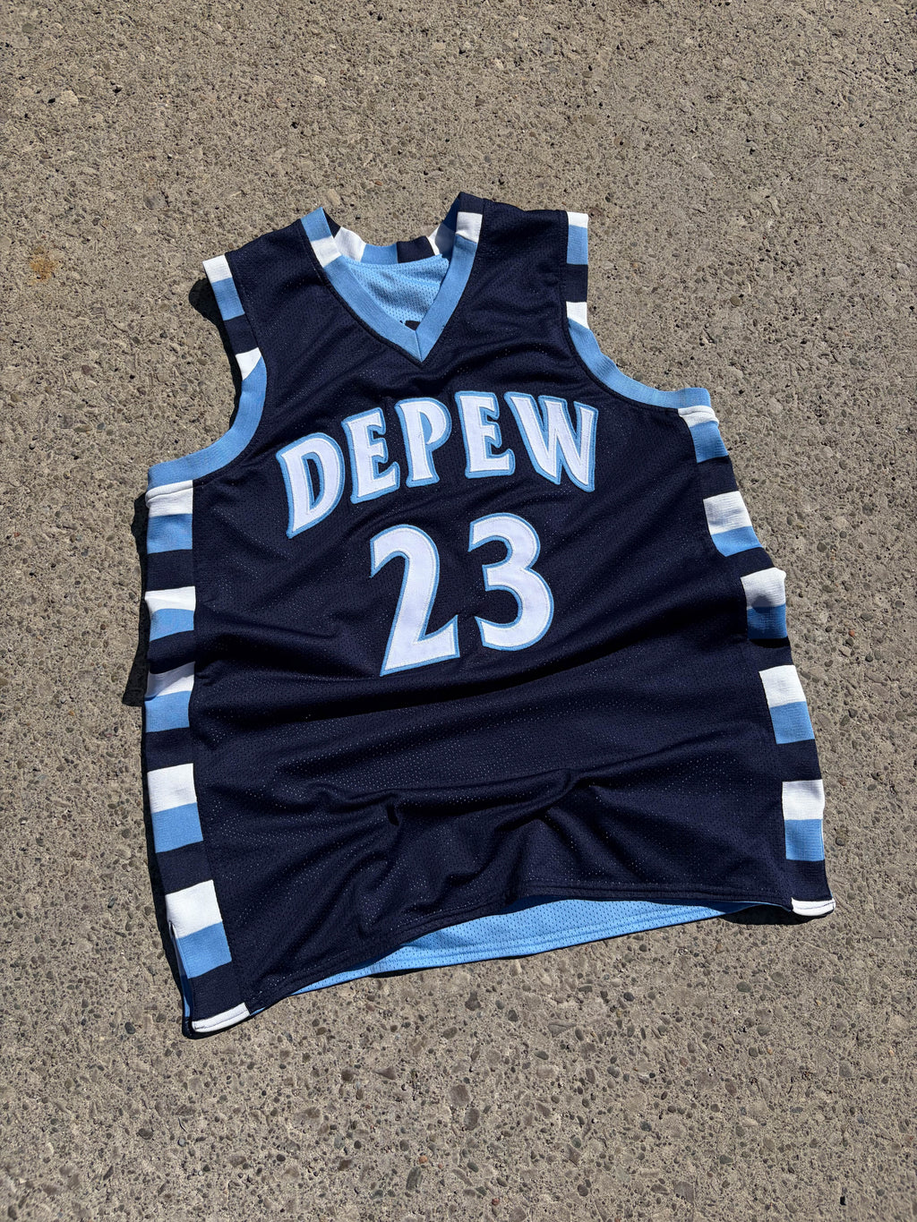 Vintage Depaw Wildcats NCAA Reversible Basketball Jersey Size XL