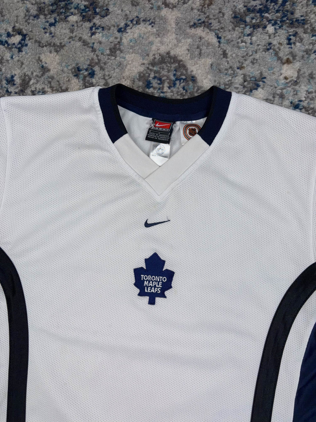 Vintage Toronto Maple Leafs NHL Nike Hockey Jersey Size YOUTH Large