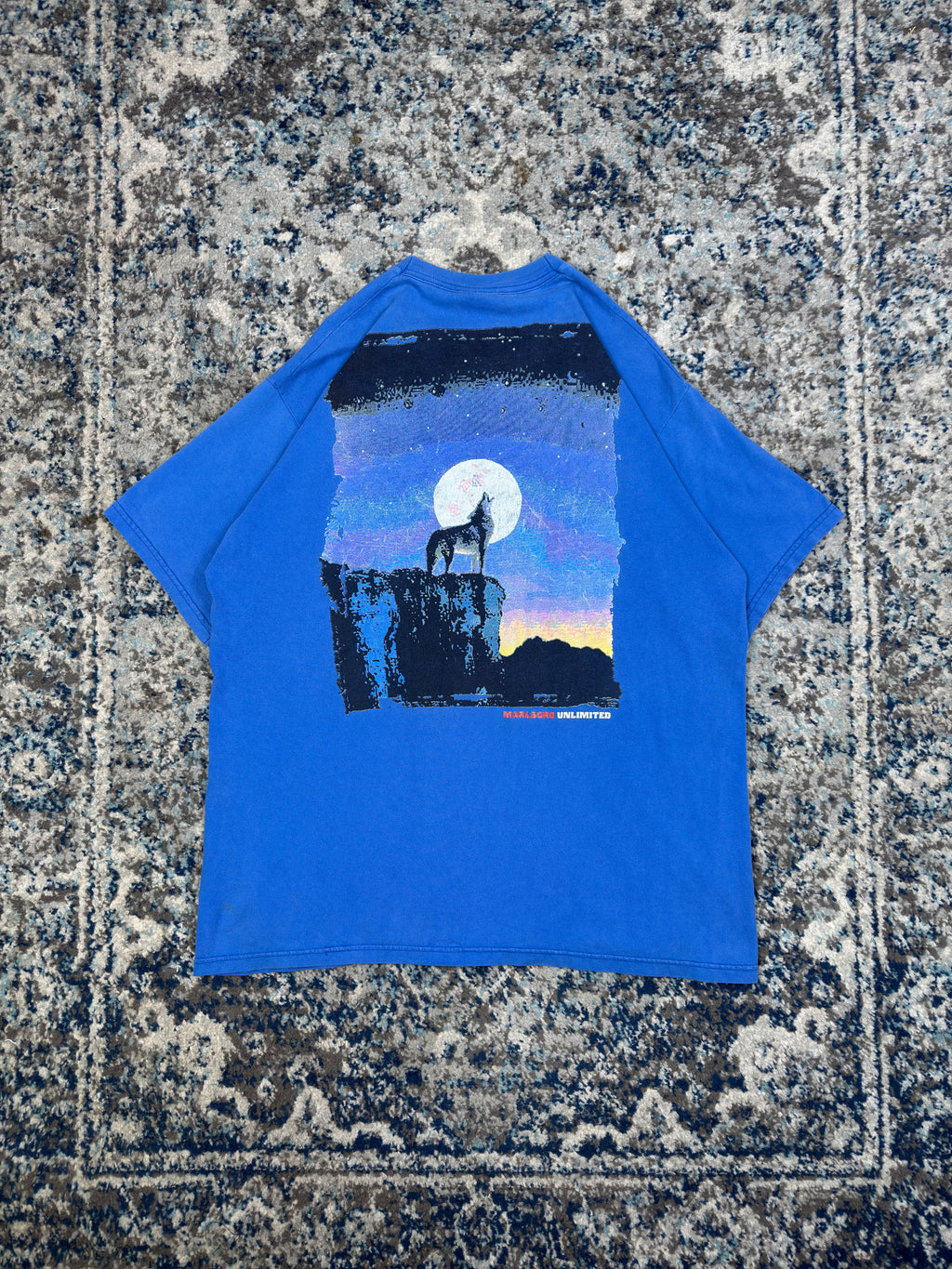 Vintage Marlboro Unlimited Wolf Landscape Nature Graphic T-Shirt Size XL