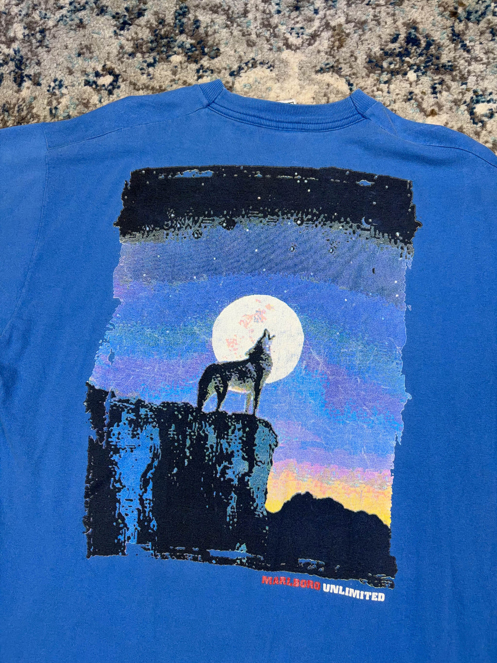 Vintage Marlboro Unlimited Wolf Landscape Nature Graphic T-Shirt Size XL