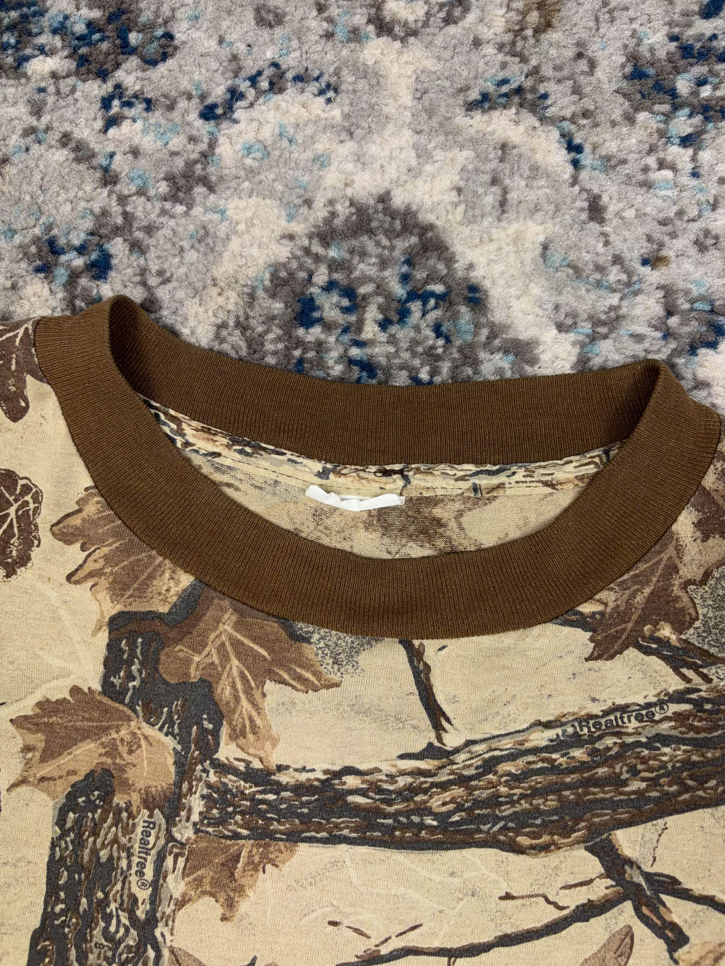 Vintage Realtree Timber Camo Long Sleeve Hunting T-Shirt Size Large