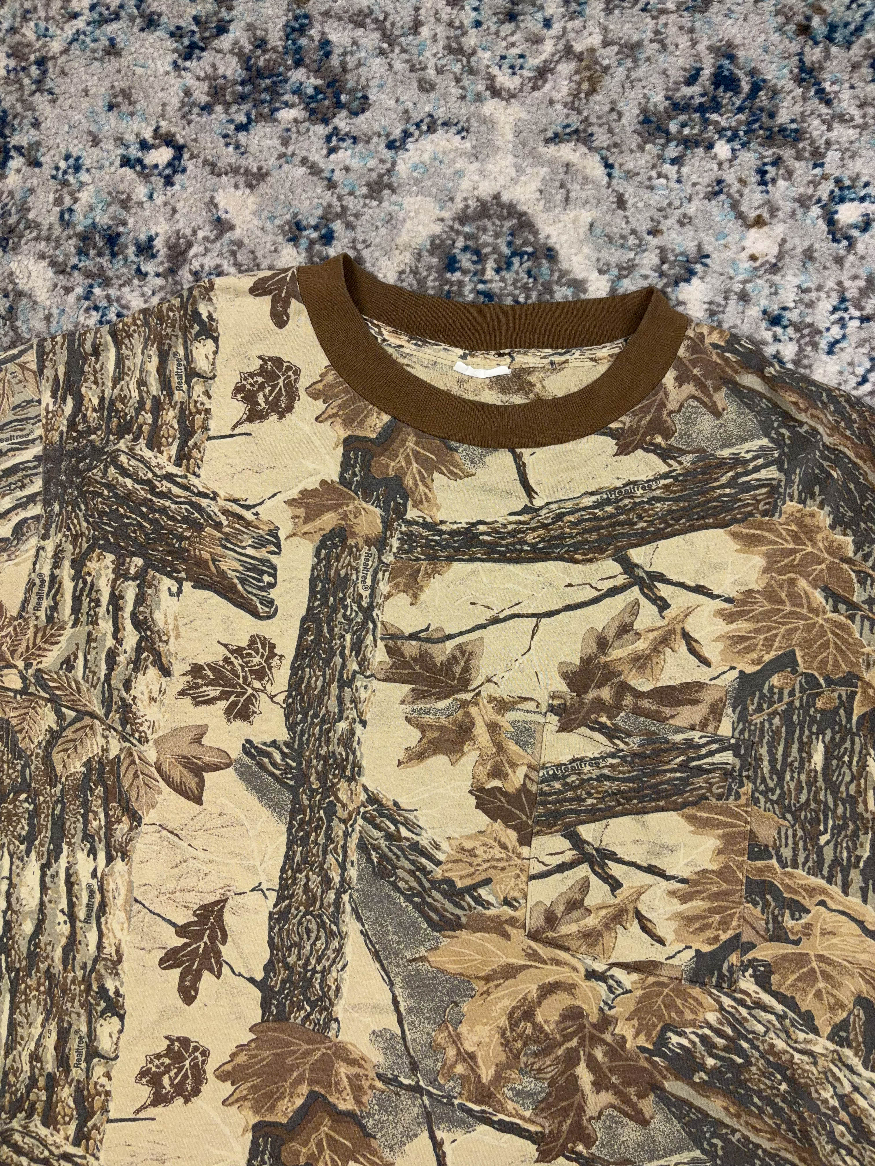 Vintage Realtree Timber Camo Long Sleeve Hunting T-Shirt Size Large