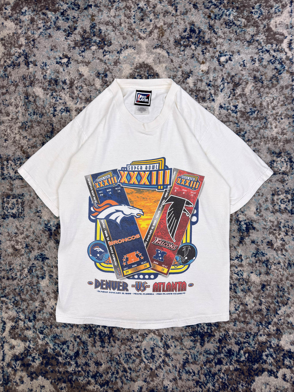 Vintage 1999 Broncos Vs Falcons NFL Super Bowl XXXIII T-Shirt Size YOUTH L