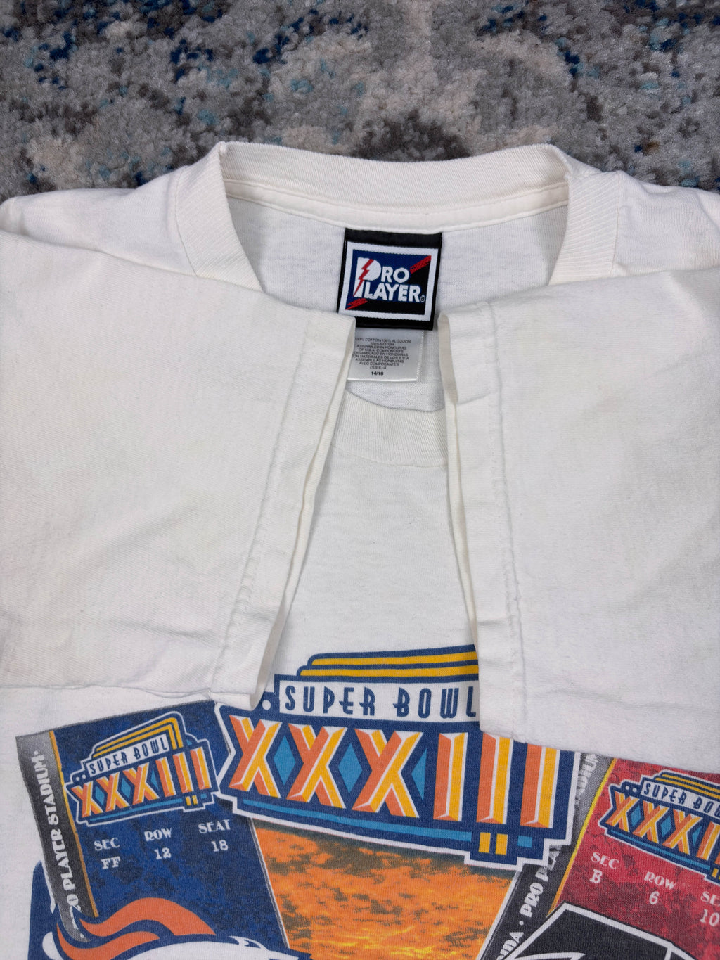 Vintage 1999 Broncos Vs Falcons NFL Super Bowl XXXIII T-Shirt Size YOUTH L