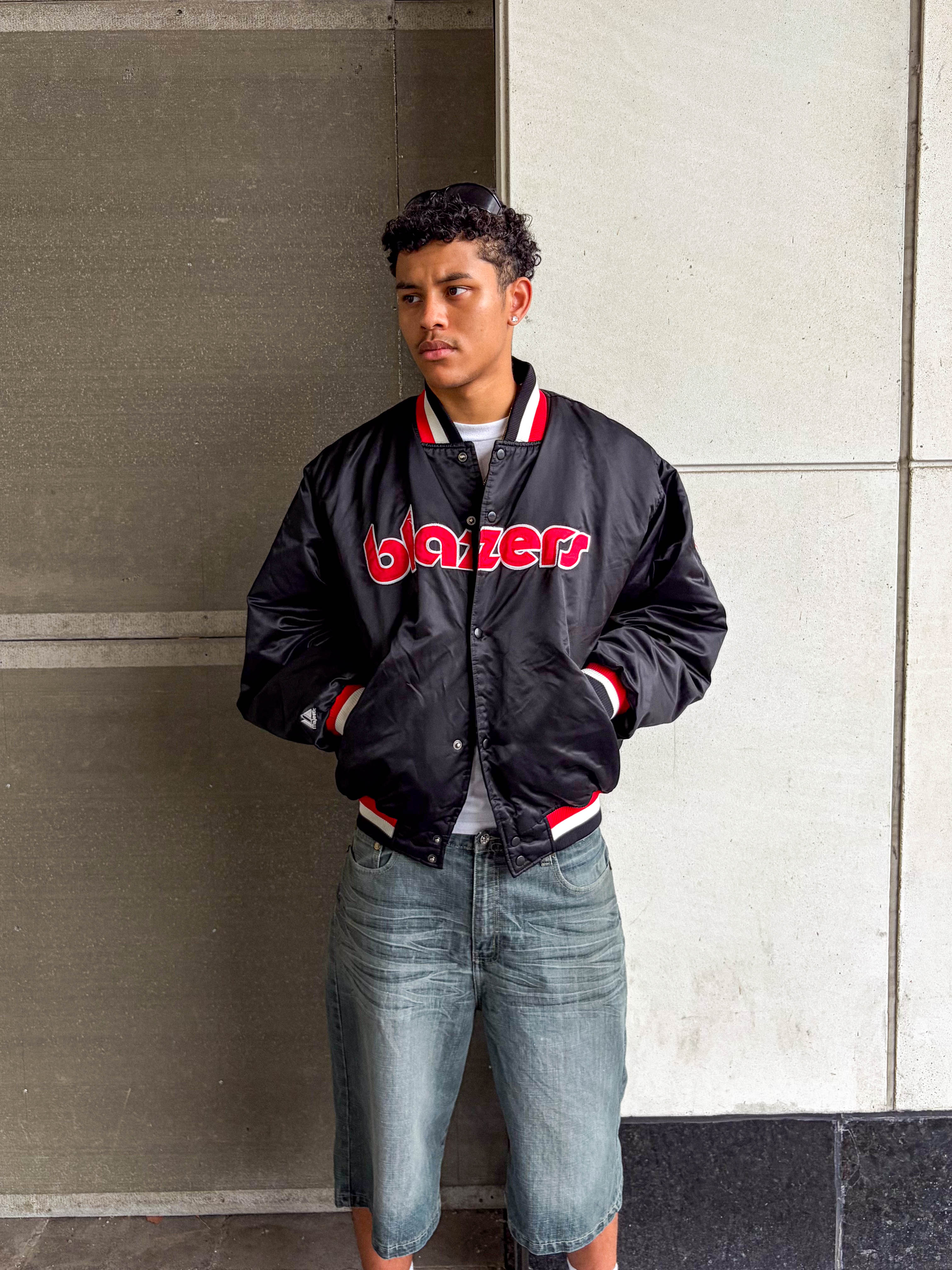 Vintage Portland Trail Blazers NBA Satin Bomber Jacket Size 2XL