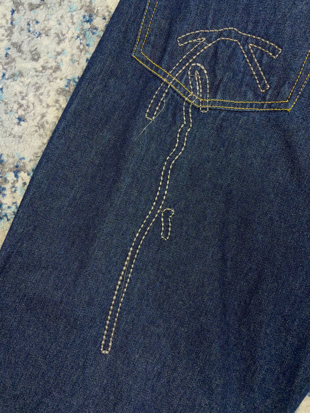 Vintage Y2K Kani Gold Embroidered Logo Graffiti Pocket Pants Size 36