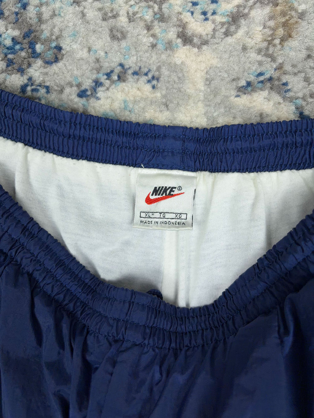Vintage Nike Embroidered Tonal Swoosh Windbreaker Pants Size XL