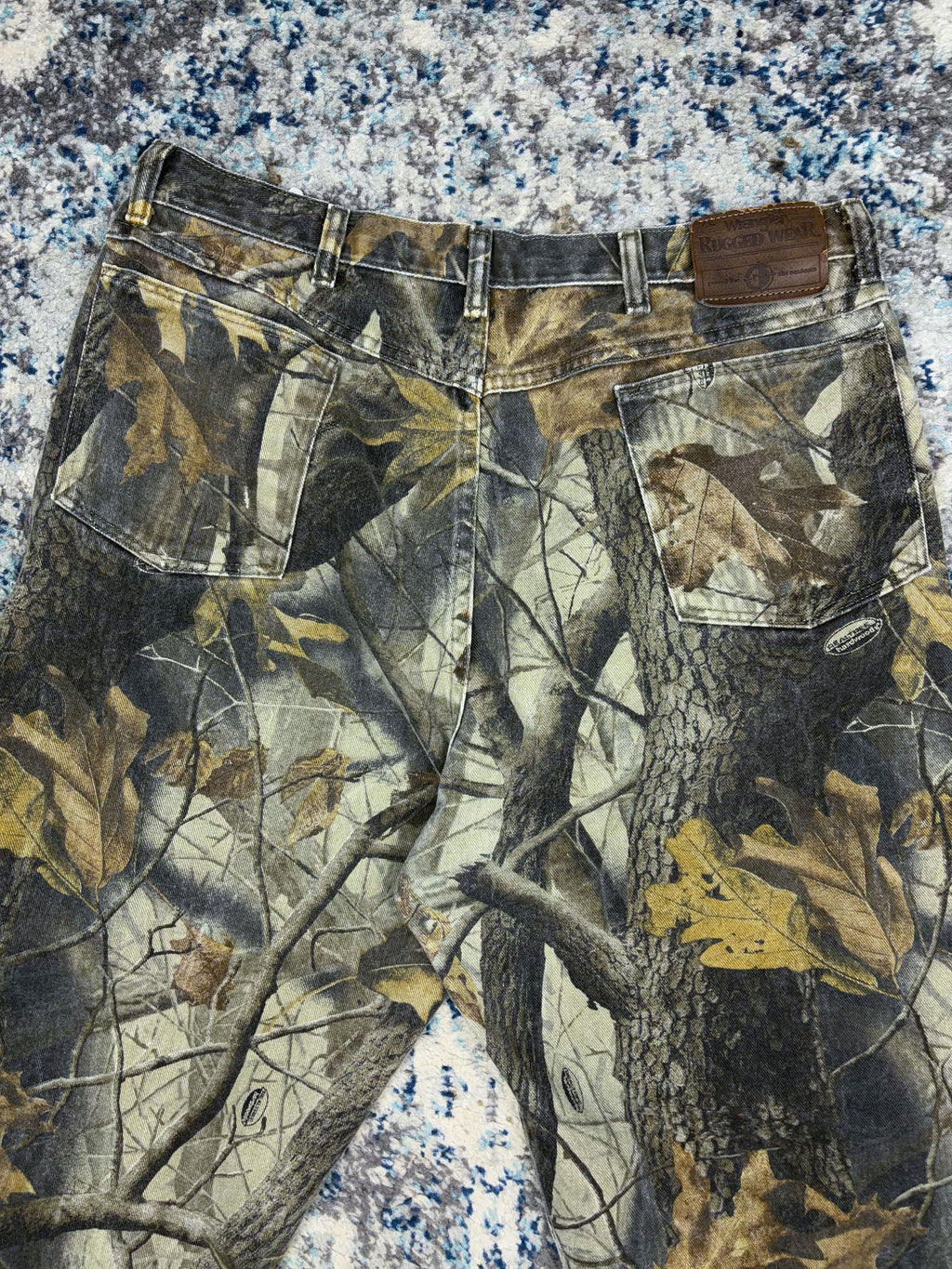 Vintage Wrangler Rugged Wear Realtree Hardwoods Camo Pants Size 35
