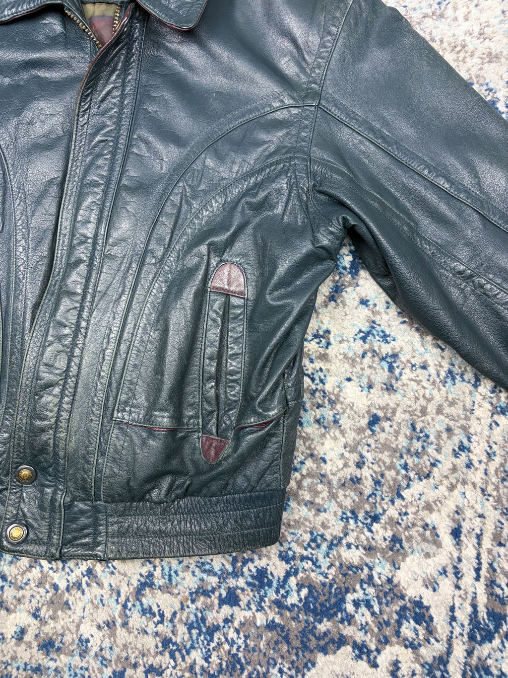 Vintage 90s Esquire Lined Leather Full Zip Bomber Jacket Size Medium
