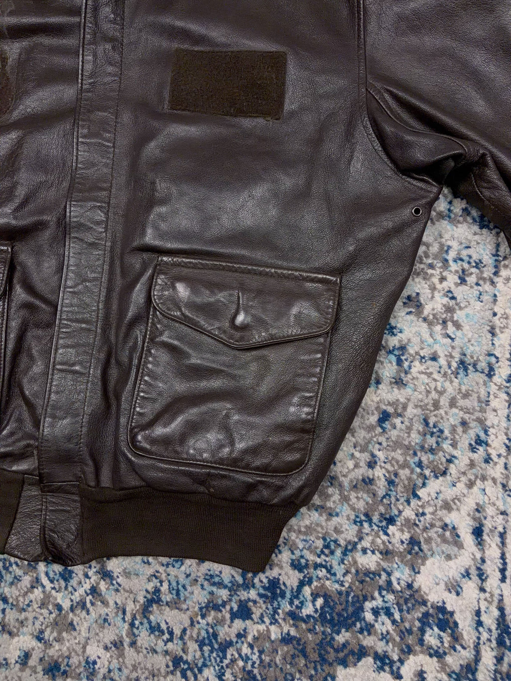 Vintage Y2K Avirex Full Zip Leather Bomber Jacket Size XL