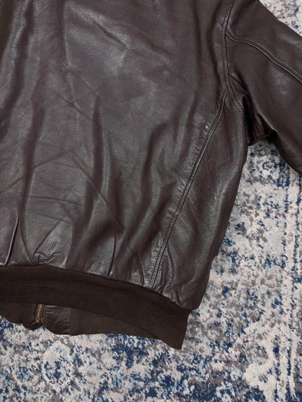Vintage Y2K Avirex Full Zip Leather Bomber Jacket Size XL