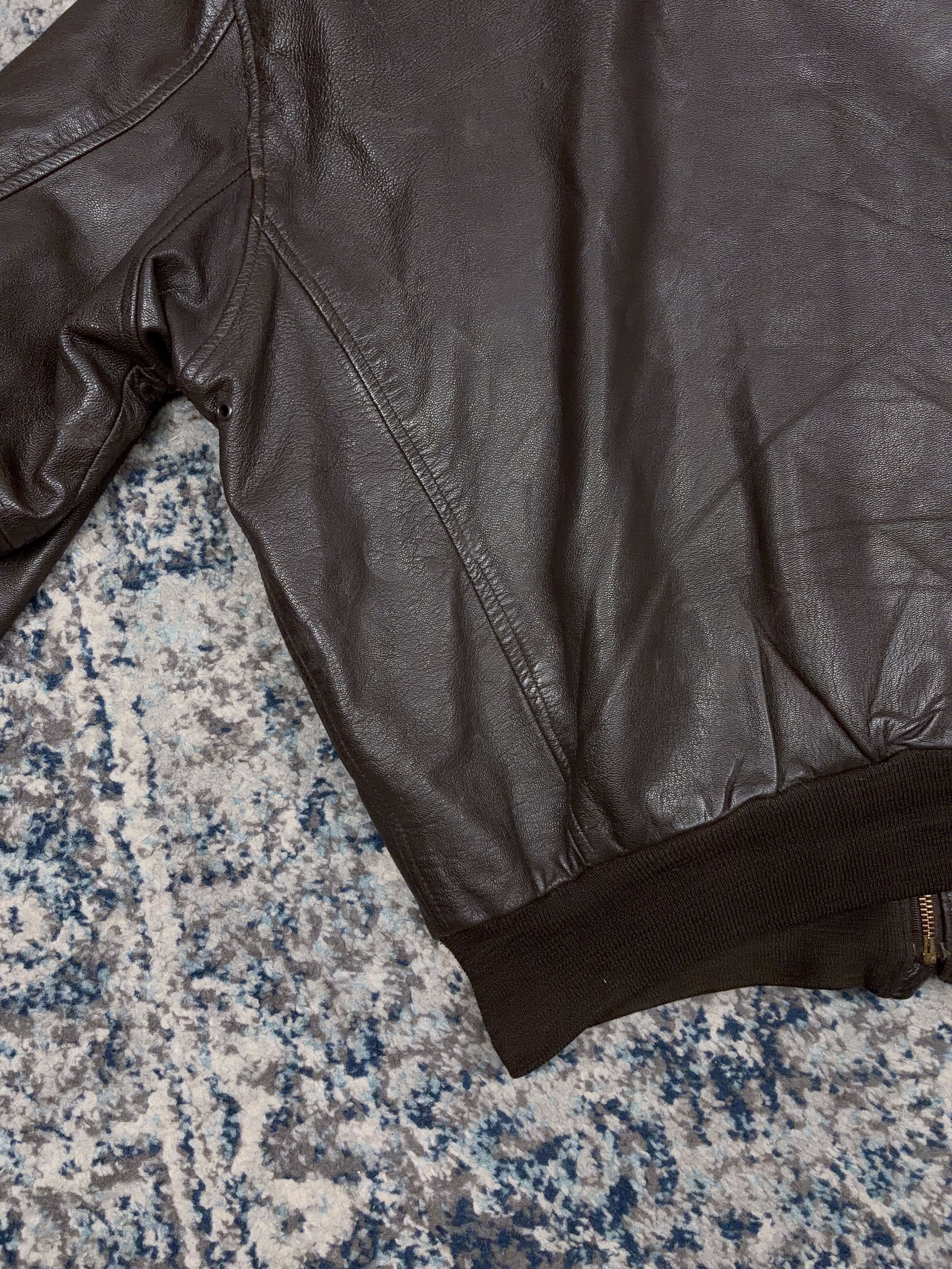 Vintage Y2K Avirex Full Zip Leather Bomber Jacket Size XL