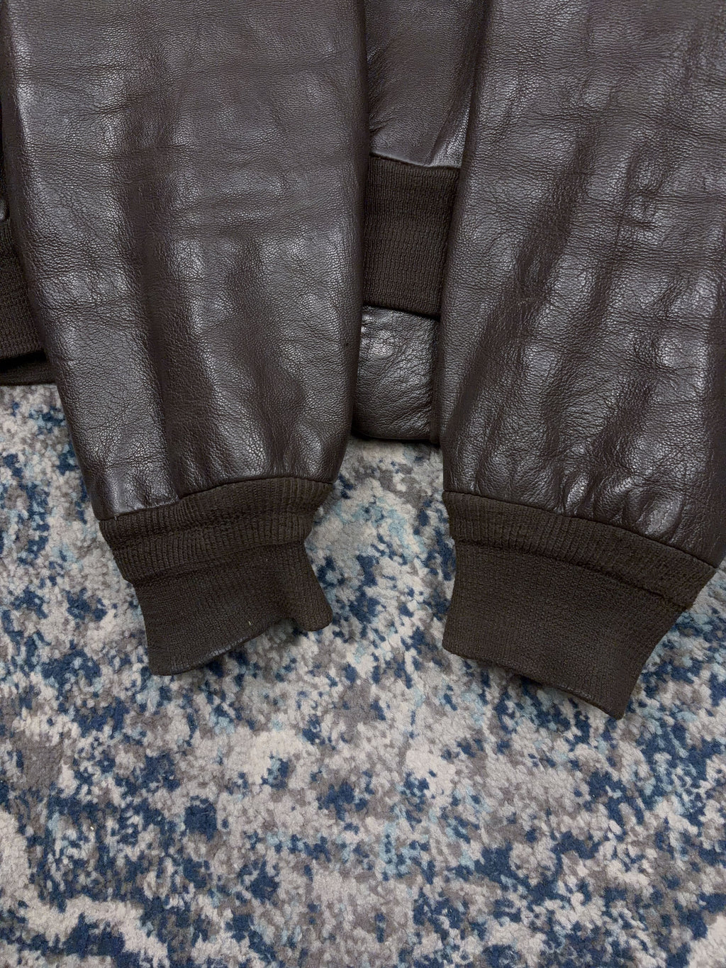 Vintage Y2K Avirex Full Zip Leather Bomber Jacket Size XL
