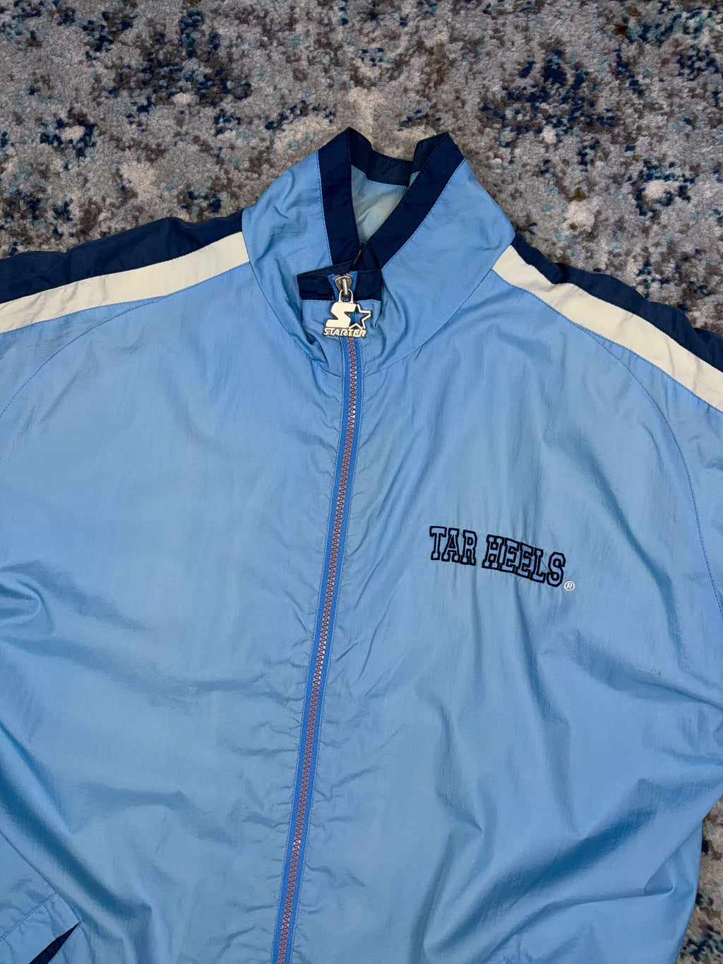 Vintage 90s UNC Tarheels NCAA Starter Windbreaker Jacket Size Medium