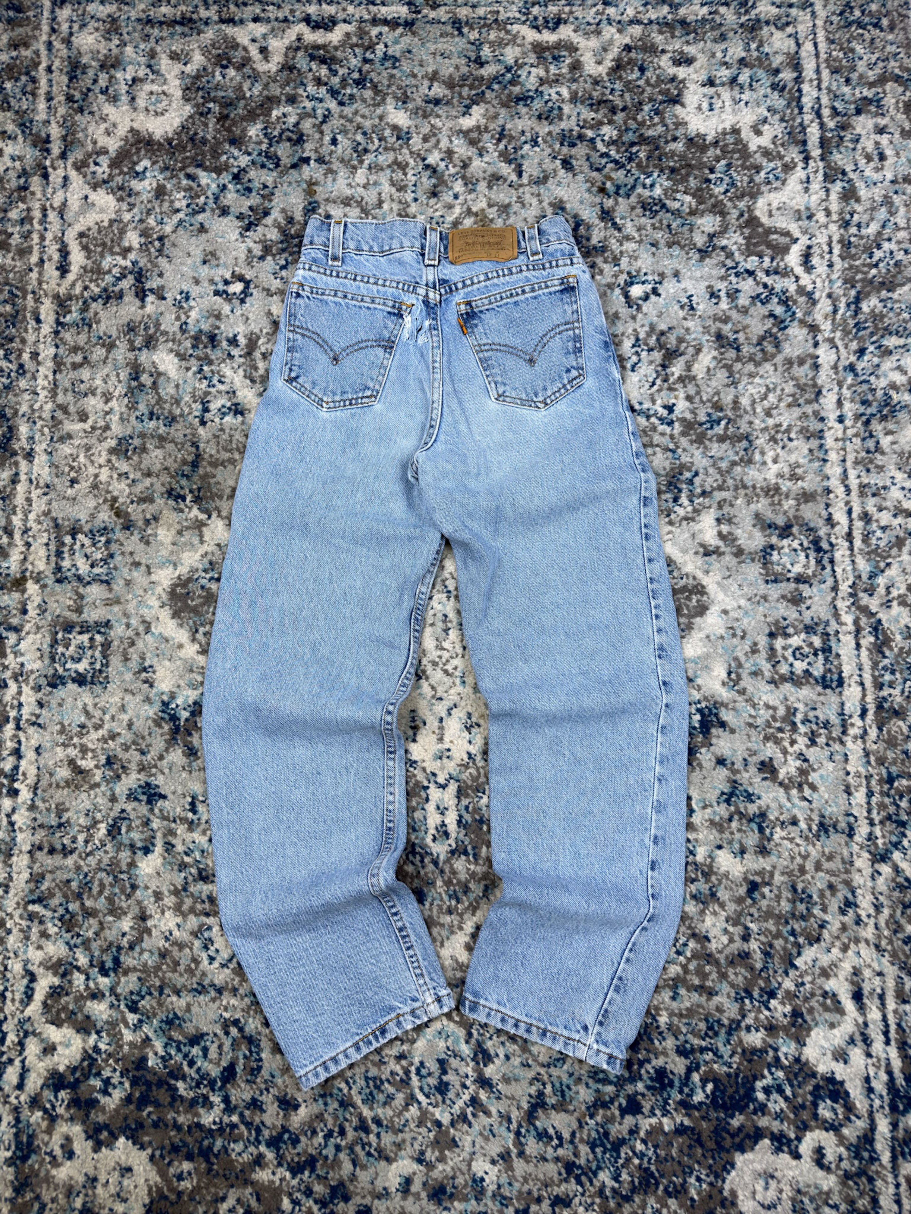 Vintage Levis 550 Orange Tab Slim Fit Medium Wash Pants Size 22 YOUTH
