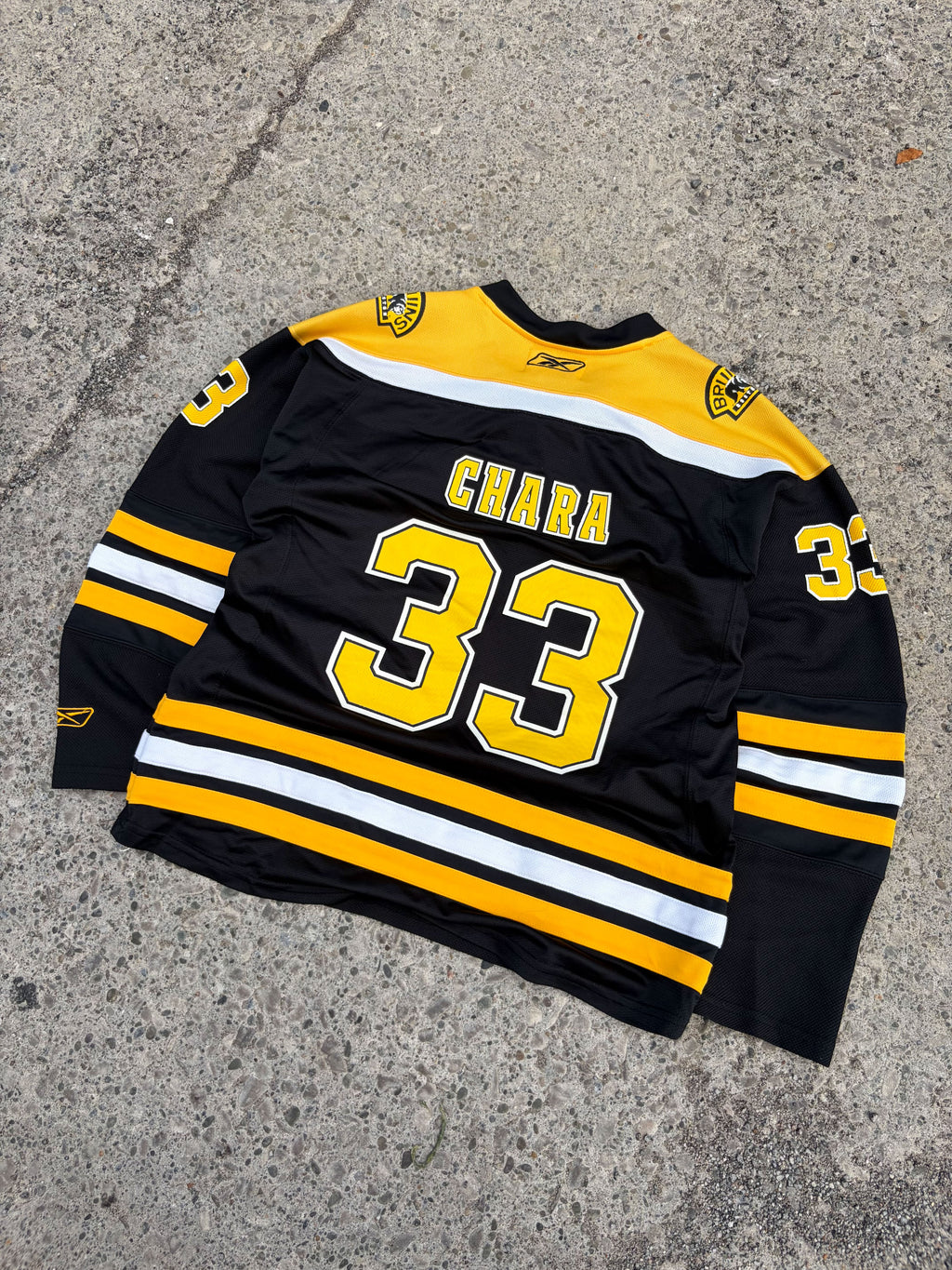 Vintage Zdeno Chara #33 Boston Bruins NHL Hockey Jersey Size YOUTH L