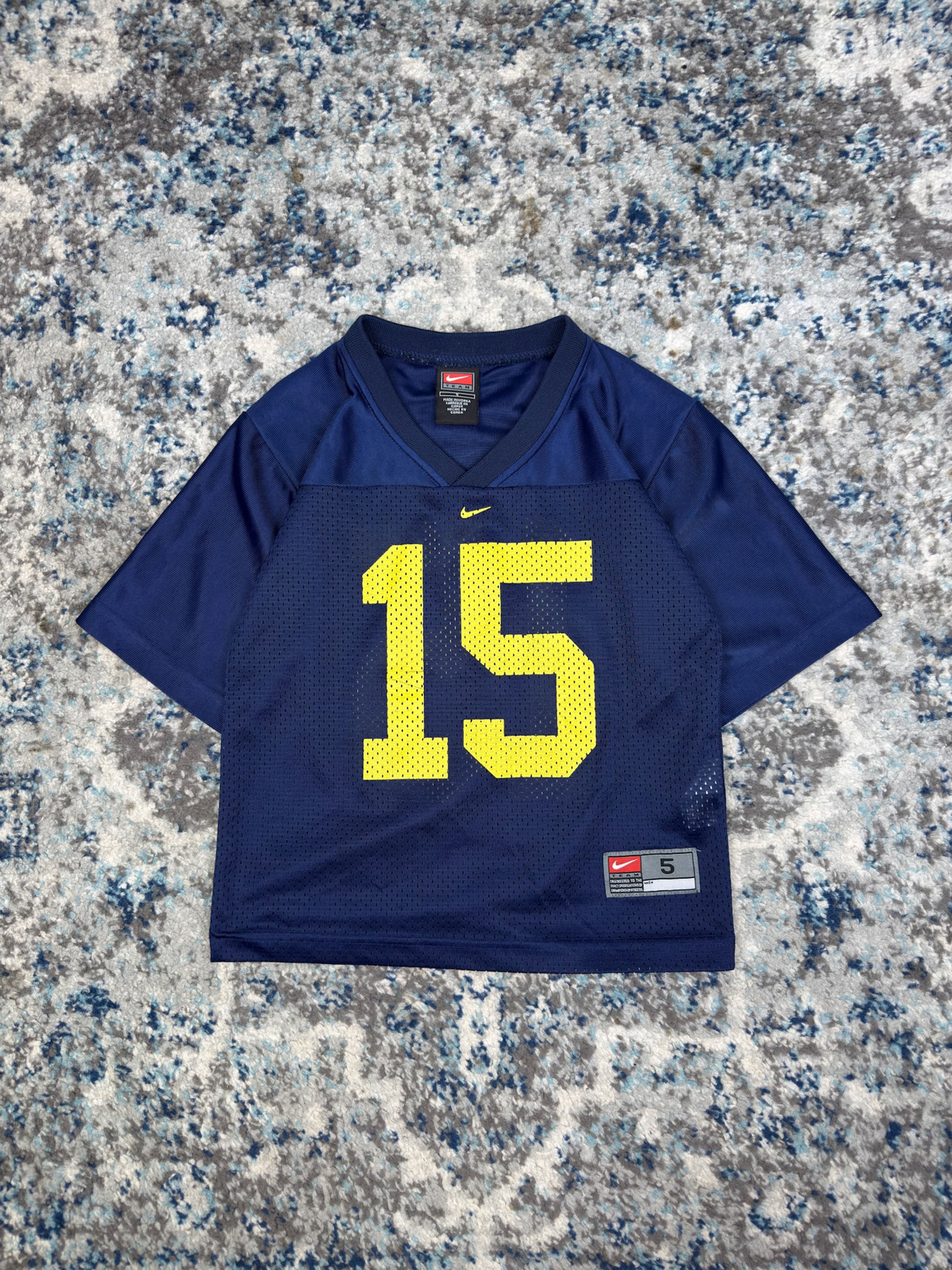 Vintage Michigan Wolverines #15 NCAA Nike Football Jersey Size YOUTH 5