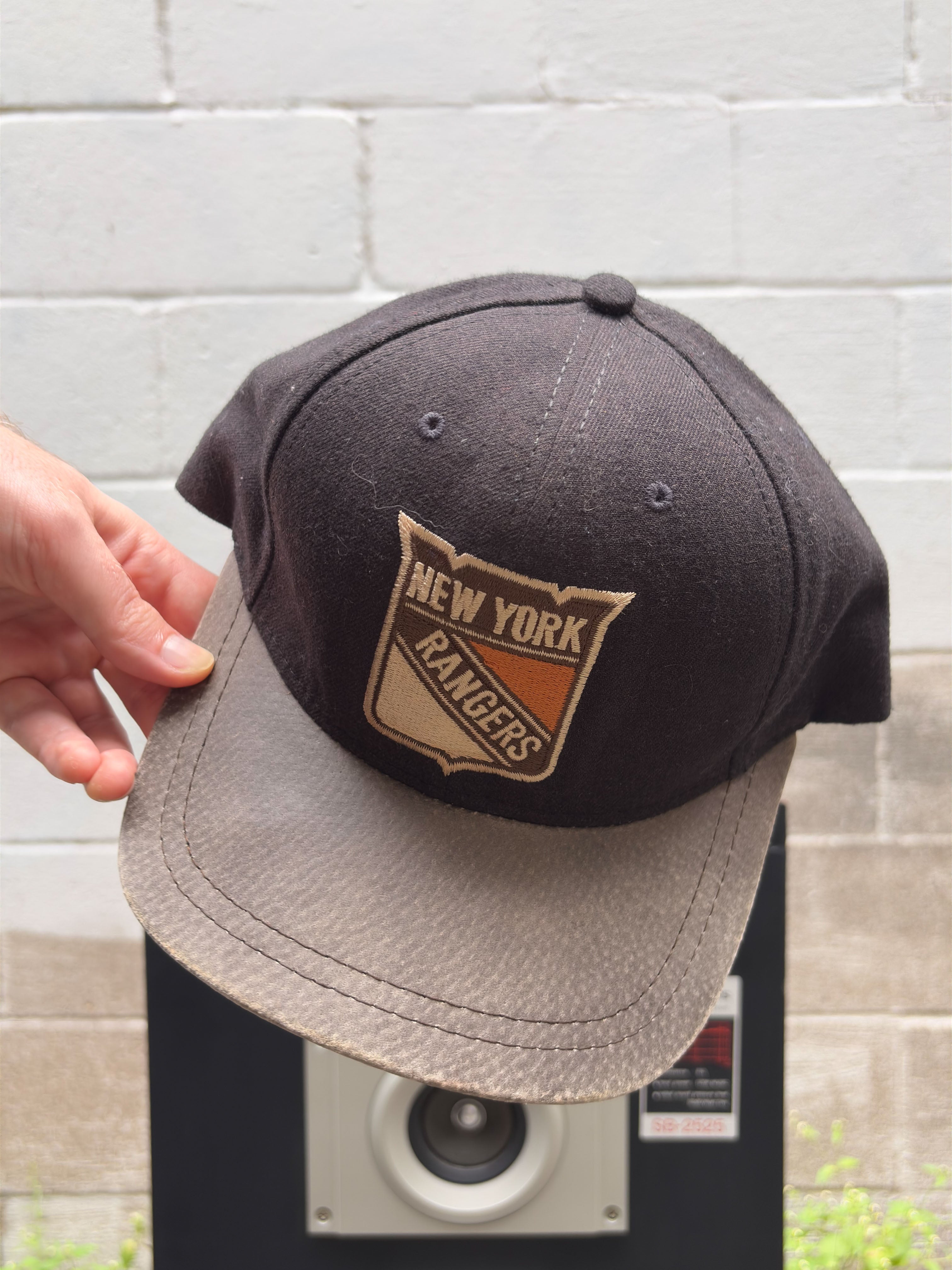 Vintage New York Rangers NHL Embroidered Logo Strapback Hat OSFA