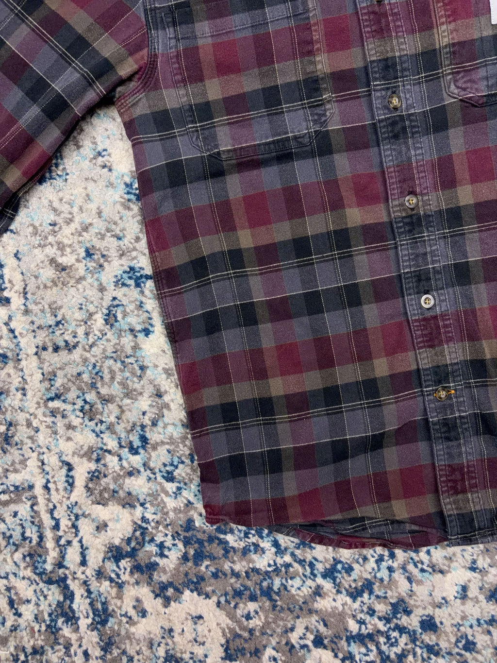 Vintage Carhartt Relaxed Fit Plaid Long Sleeve Button Up Shirt Size Small