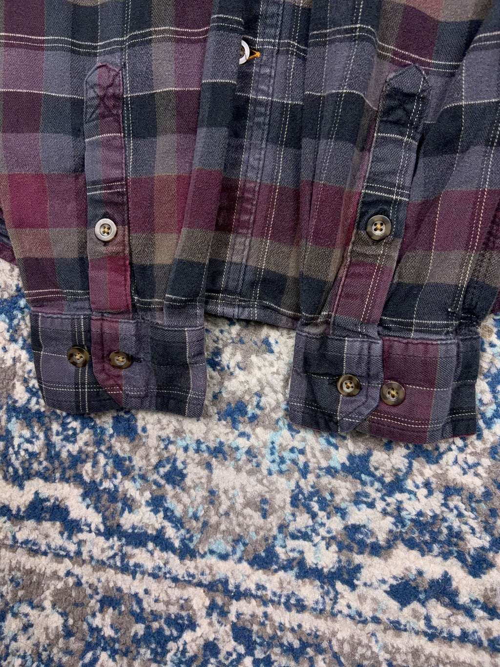 Vintage Carhartt Relaxed Fit Plaid Long Sleeve Button Up Shirt Size Small
