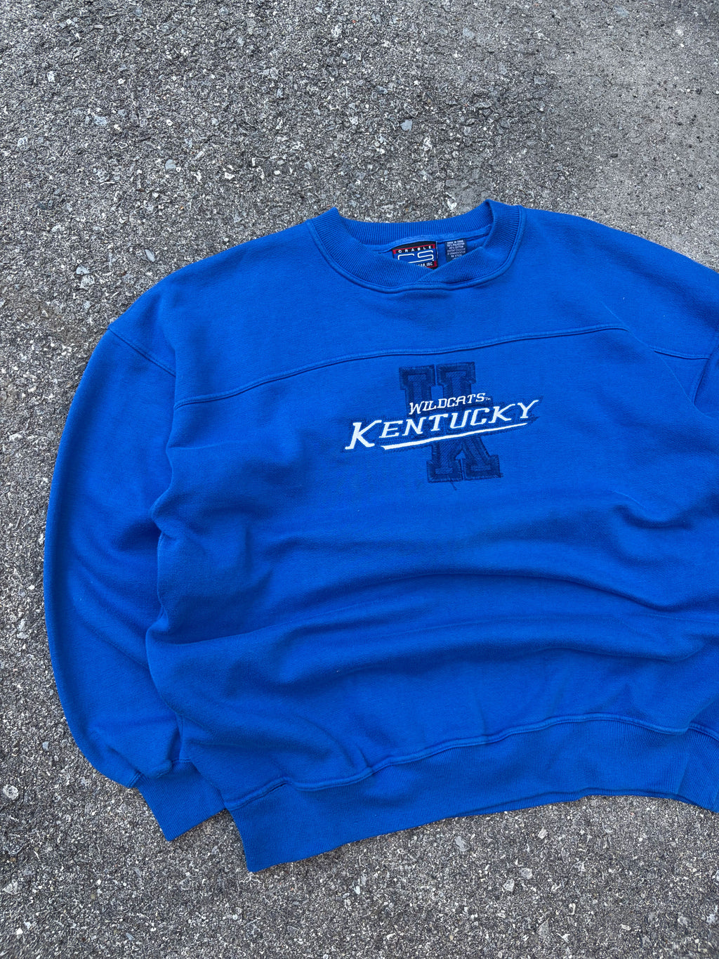 Vintage Kentucky Wildcats NCAA Embroidered Logo Sweatshirt Size 2XL