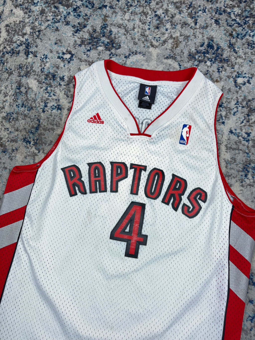 Vintage Chris Bosh #4 Toronto Raptors NBA Basketball Jersey Size Large