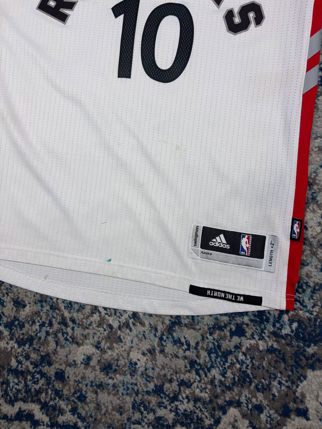 Vintage Demar DeRozan #10 Toronto Raptors NBA Basketball Jersey Size Small