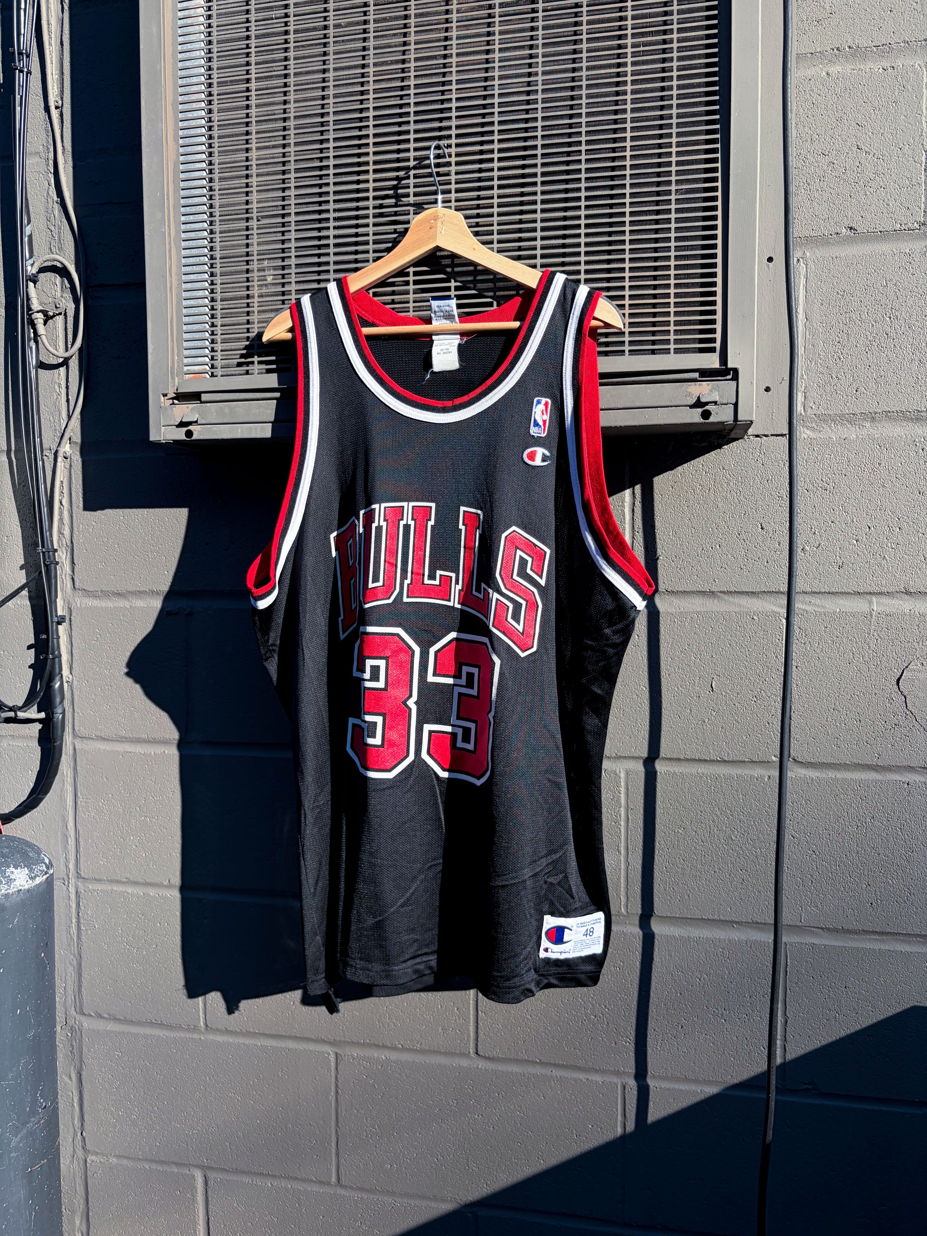 Vintage 90s Scotty Pippen #33 Chicago Bulls NBA Basketball Jersey Size Large