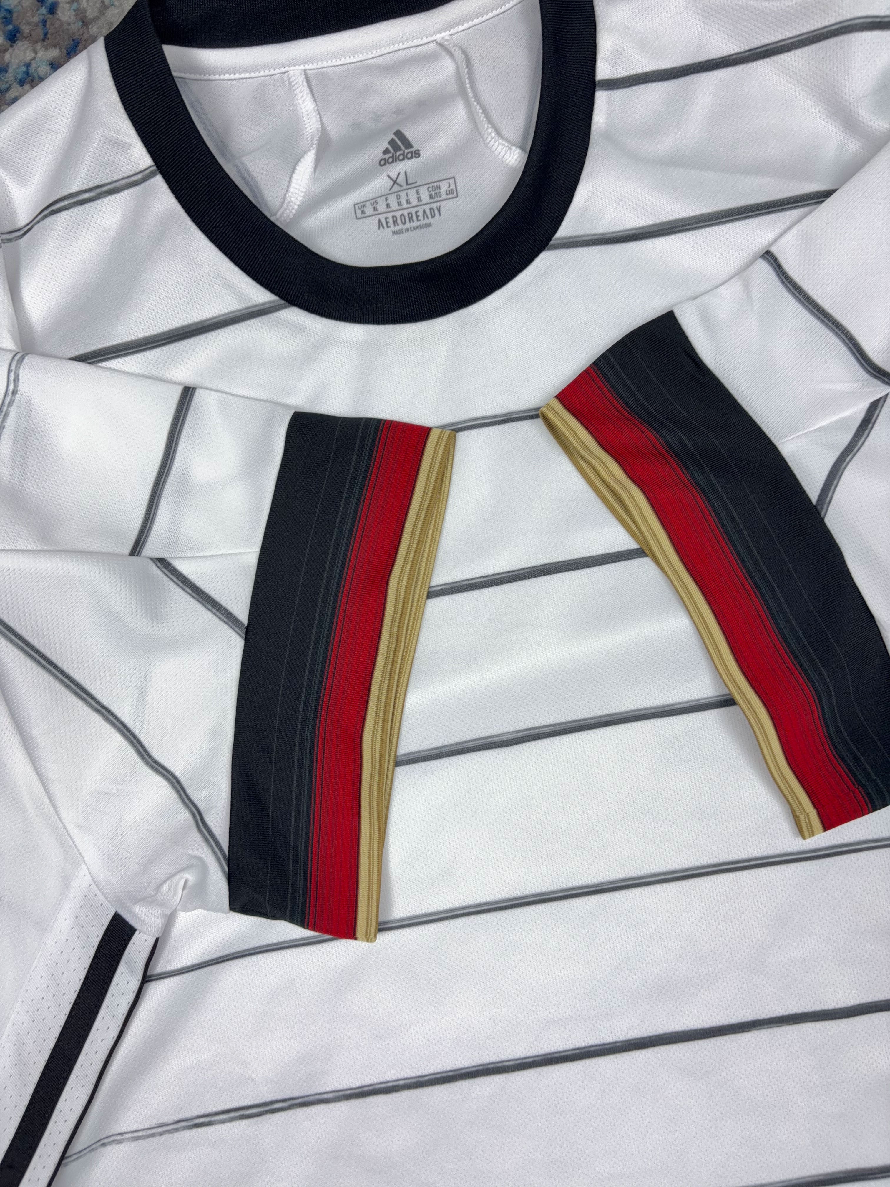 Vintage Deutscher Fussball-Bund Adidas Soccer Jersey Size XL