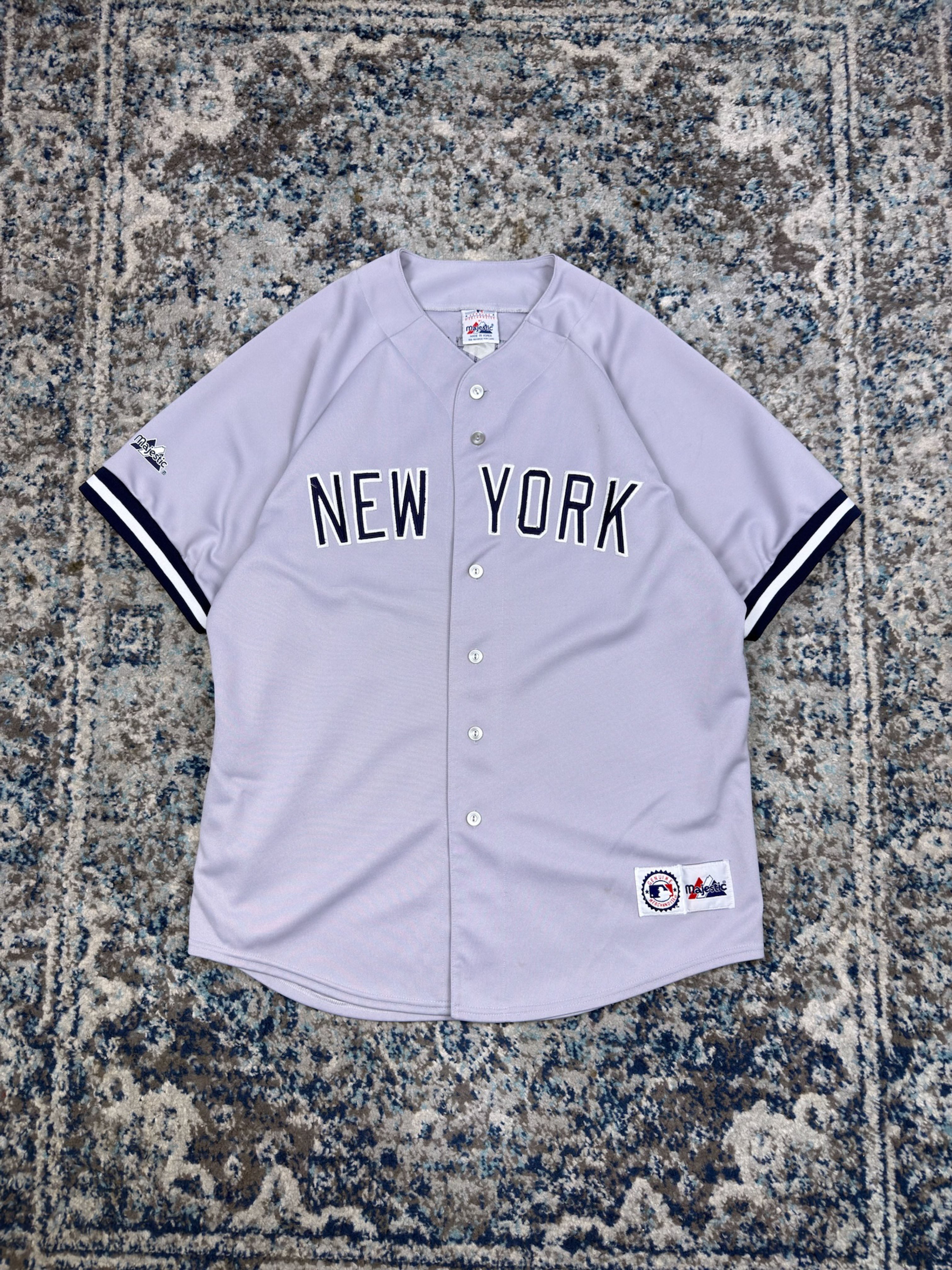 Vintage Derek Jeter #9 New York Yankees MLB Stitched Baseball Jersey Size Large