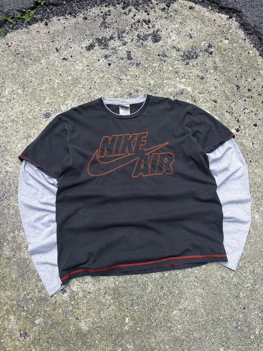 Vintage Nike Air Embroidered Spellout Logo Long Sleeve T-Shirt Size XL