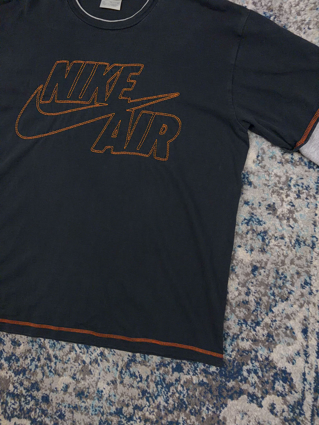 Vintage Nike Air Embroidered Spellout Logo Long Sleeve T-Shirt Size XL