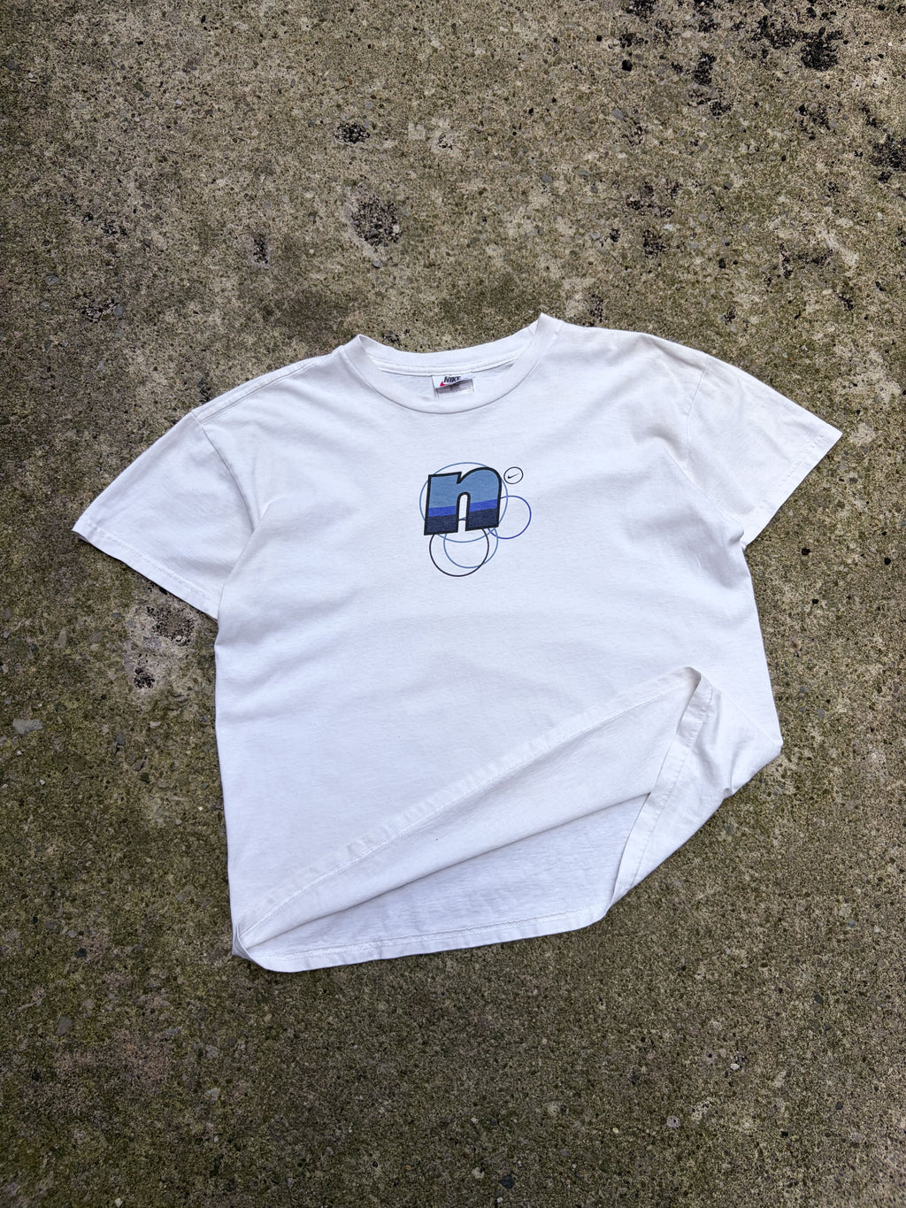 Vintage Y2K Nike N Bubble Logo Graphic T-Shirt Size YOUTH cLarge