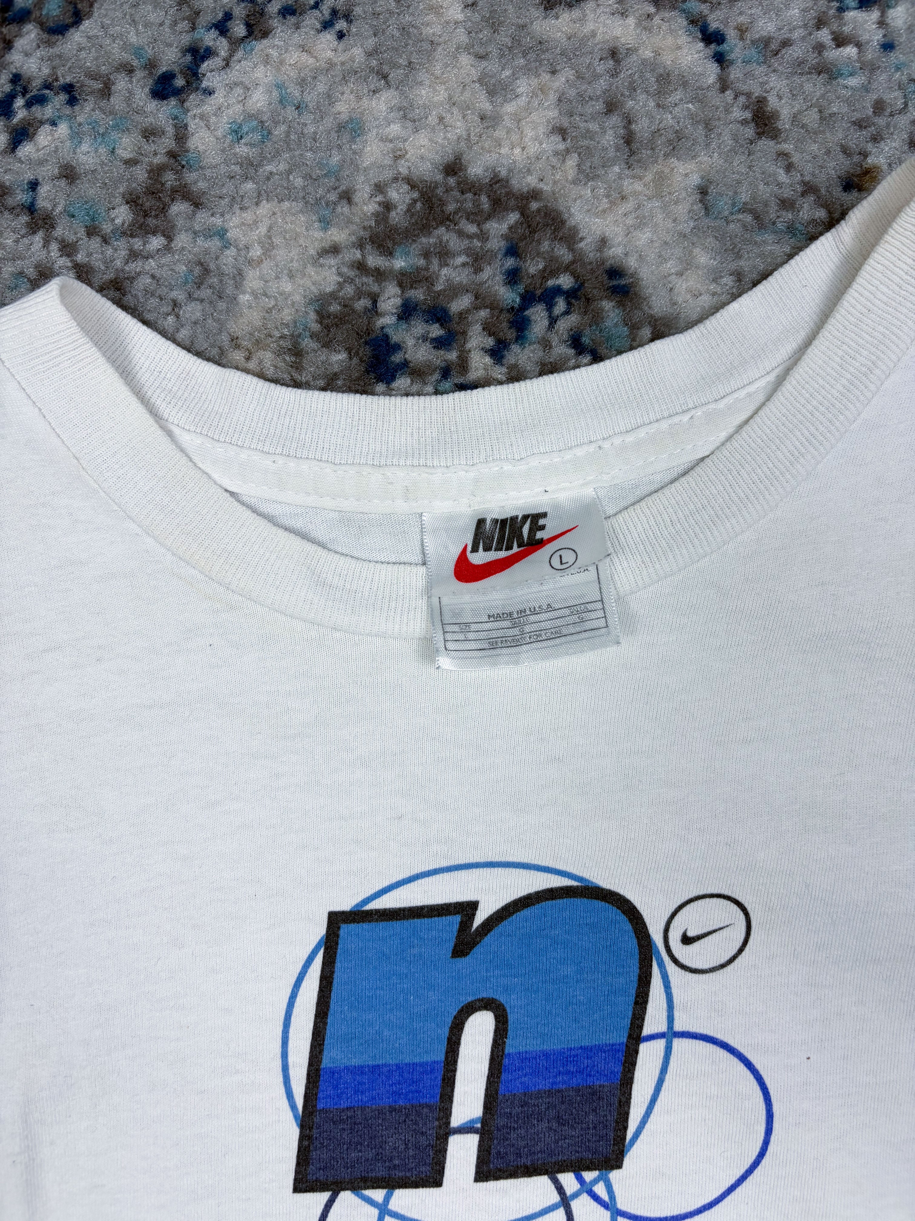 Vintage Y2K Nike N Bubble Logo Graphic T-Shirt Size YOUTH cLarge