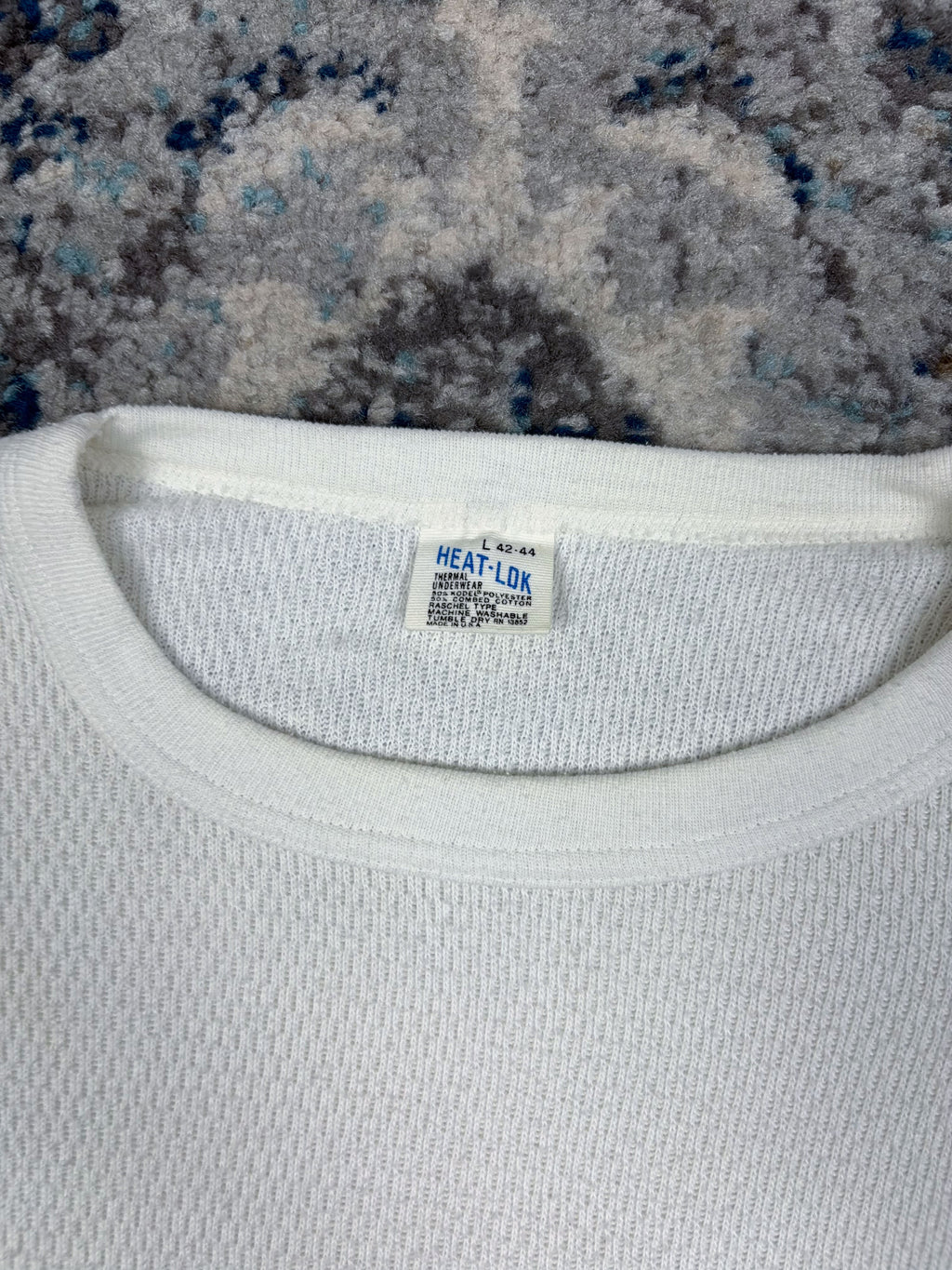 Vintage 80s/90s Heat-Lok White Long Sleeve Thermal T-Shirt Size Large