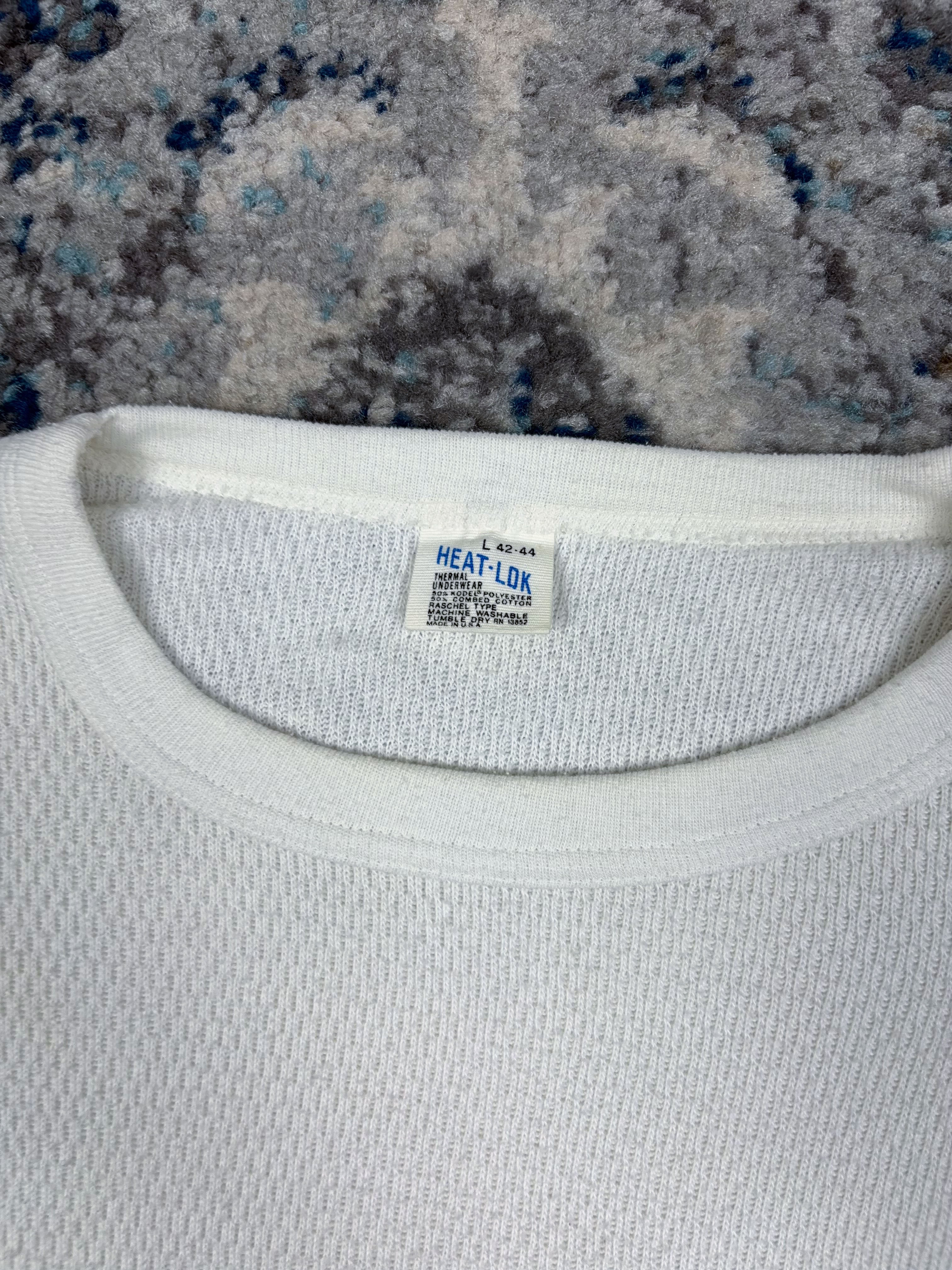 Vintage 80s/90s Heat-Lok White Long Sleeve Thermal T-Shirt Size Large