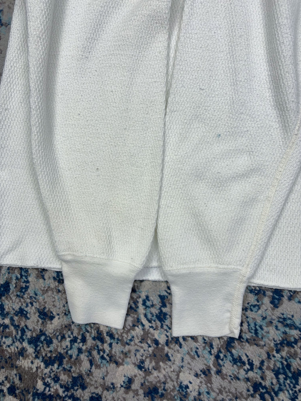 Vintage 80s/90s Heat-Lok White Long Sleeve Thermal T-Shirt Size Large