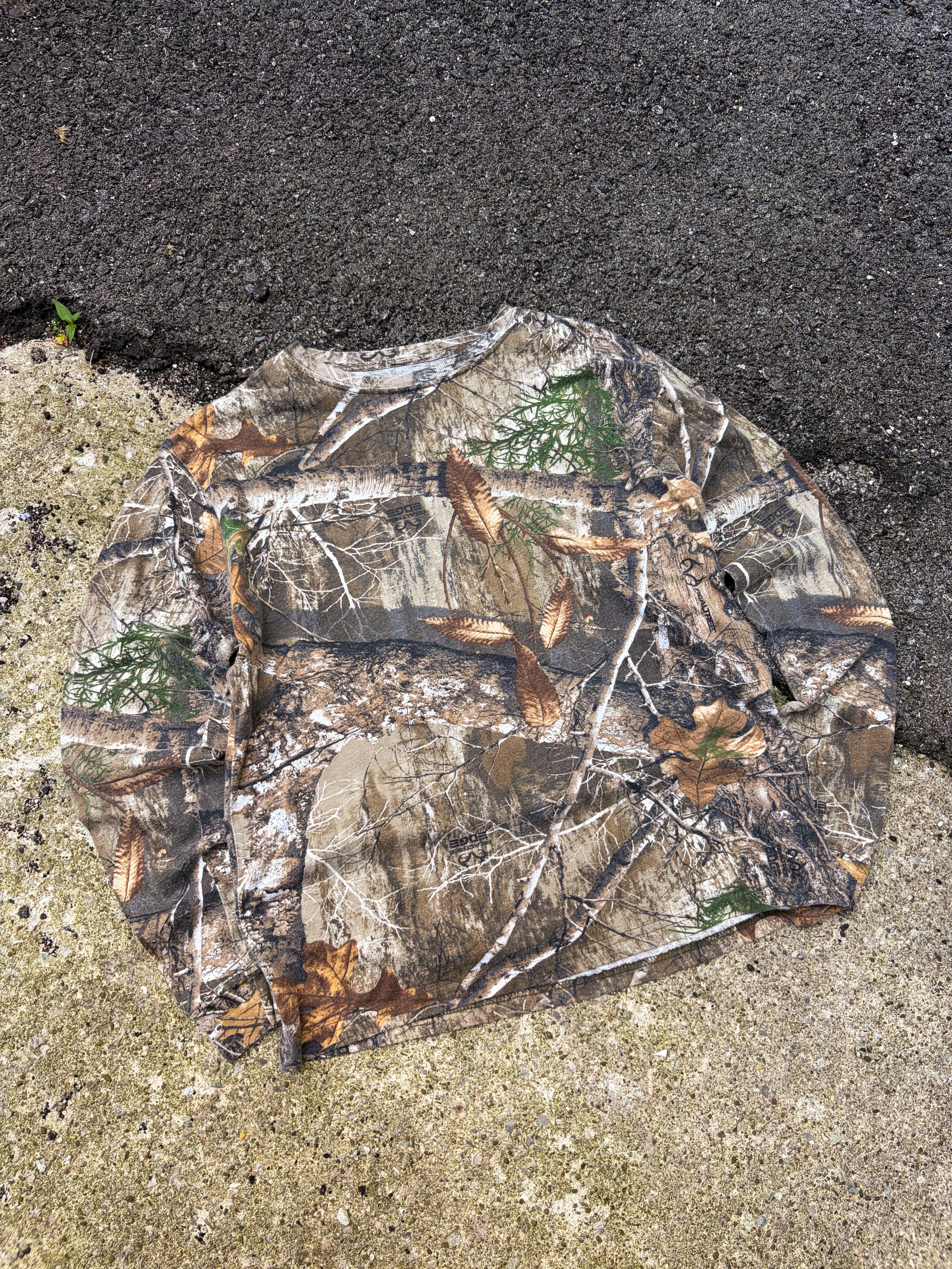 Vintage Realtree Edge Timber Camo Hunting Long Sleeve T-Shirt Size XL