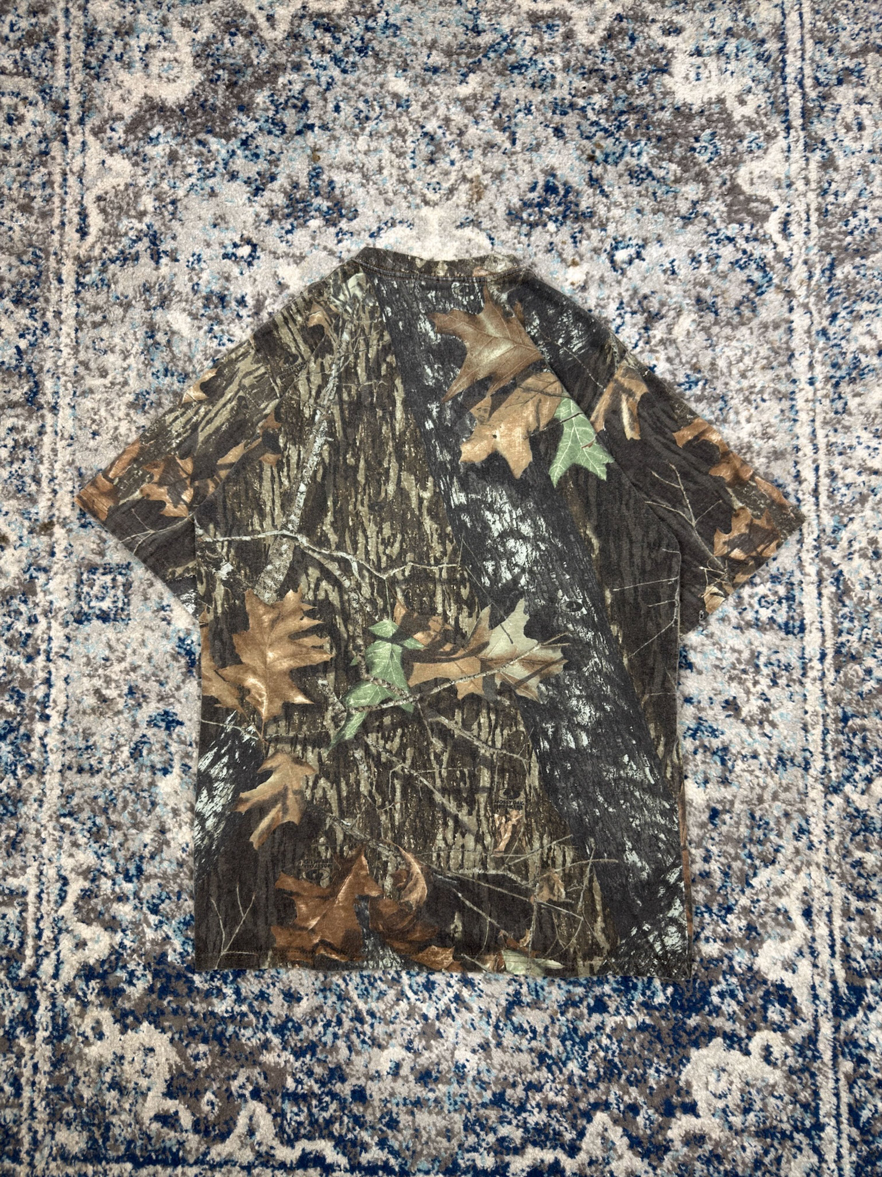 Vintage Jerseys Outdoors Mossy Oak Breakup Camo Hunting T-Shirt Size Medium