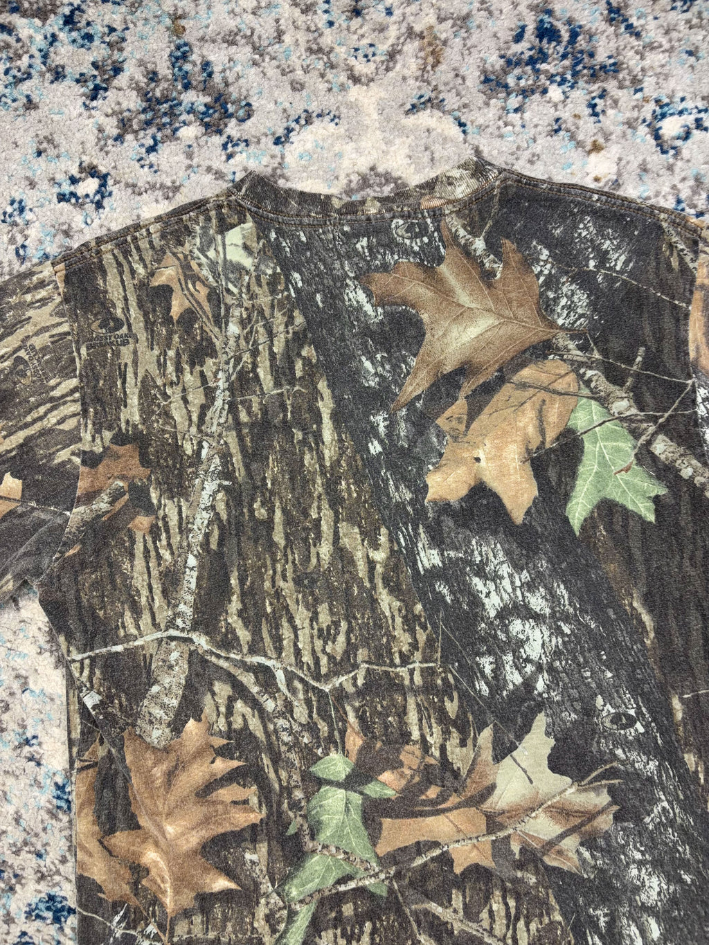 Vintage Jerseys Outdoors Mossy Oak Breakup Camo Hunting T-Shirt Size Medium