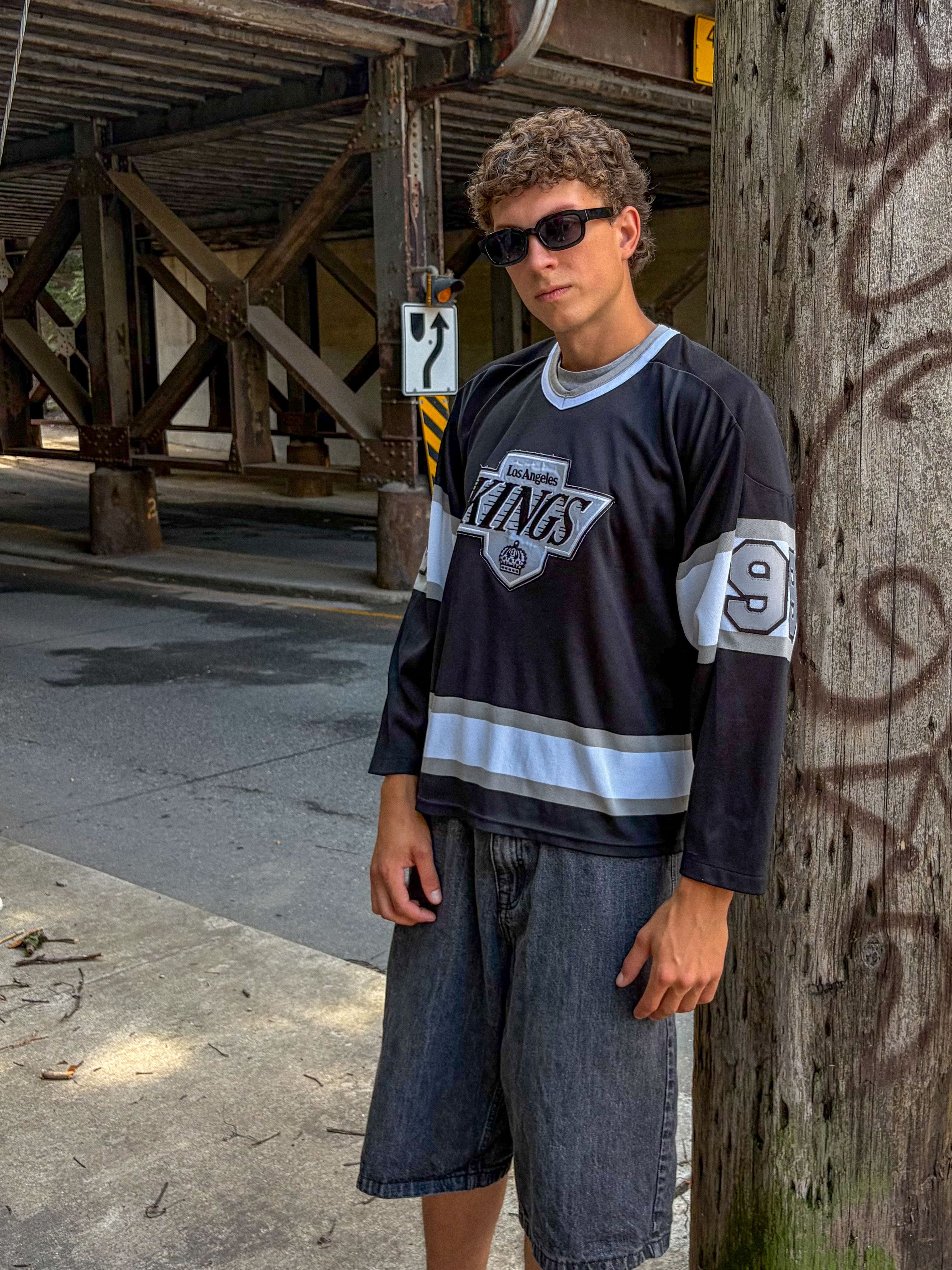 Vintage 90s Wayne Gretzky #99 Los Angeles Kings NHL CCM Maska Jersey Size Large