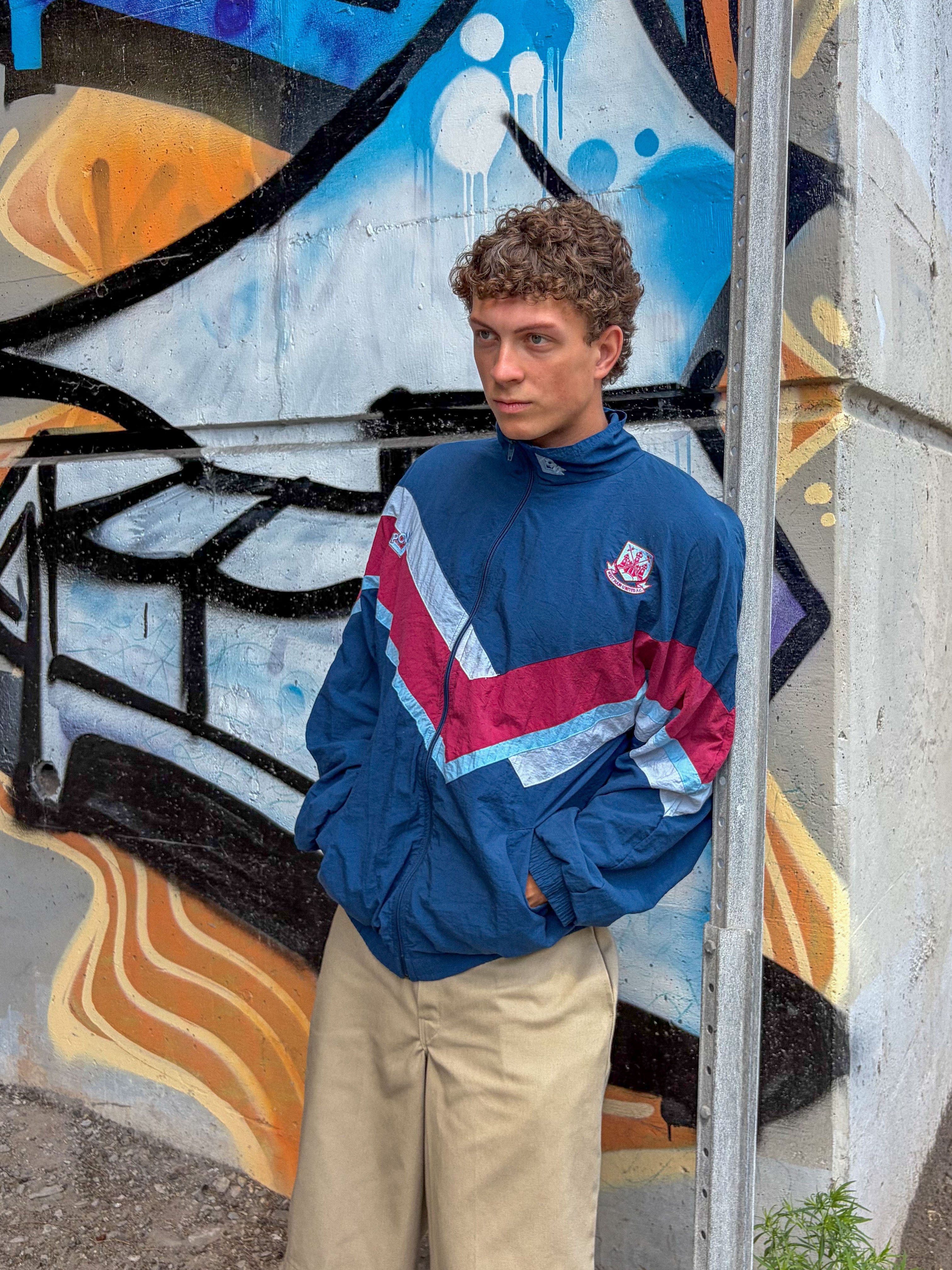 Vintage 80s/90s Pony Westham United FC Crest Windbreaker Jacket Size Large