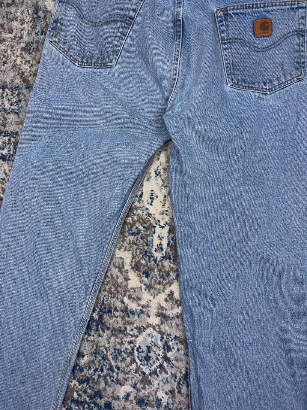 Vintage Carhartt Relaxed Fit Medium Wash Denim Workwear Pants Size 35